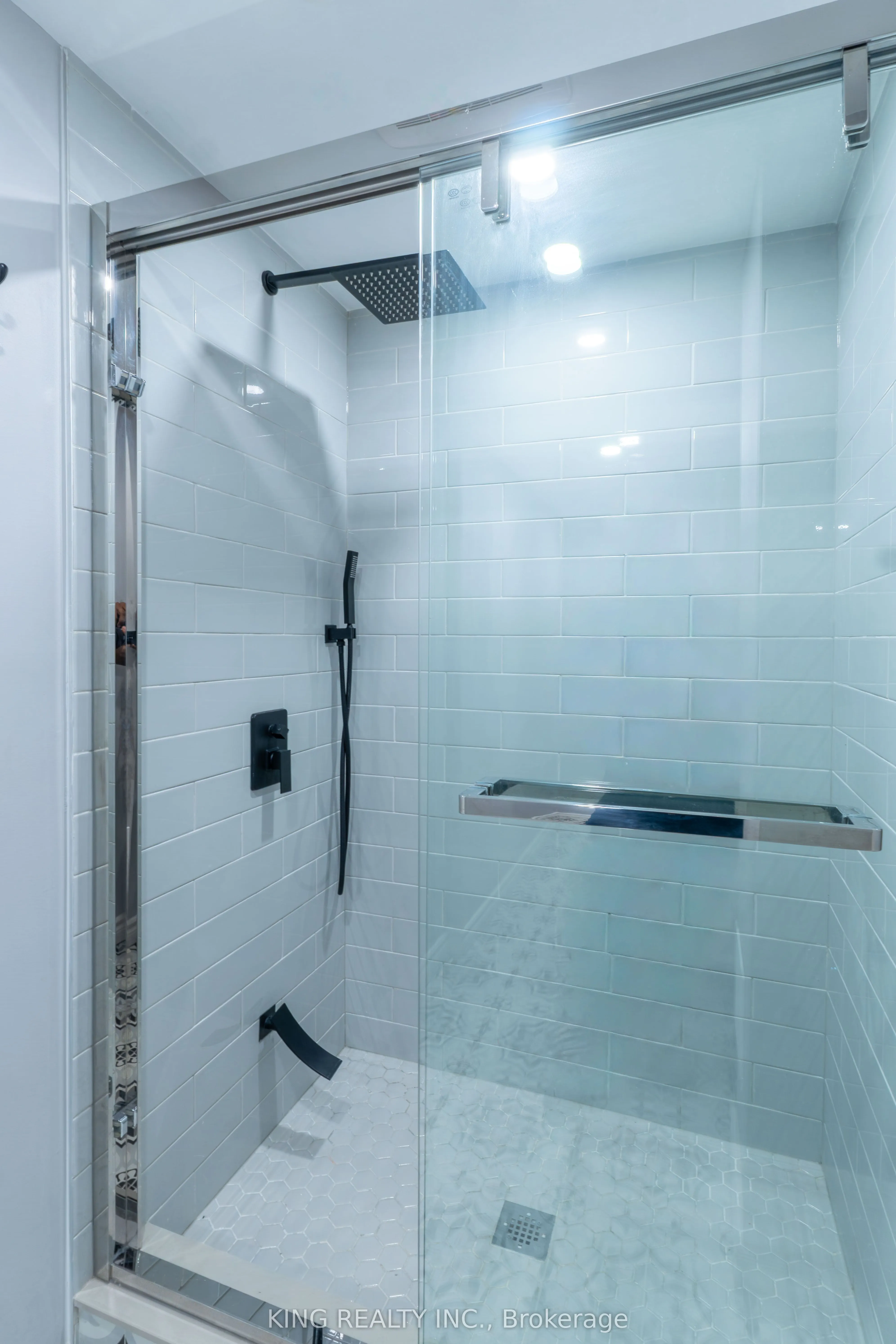 141 Ripley Court, #4