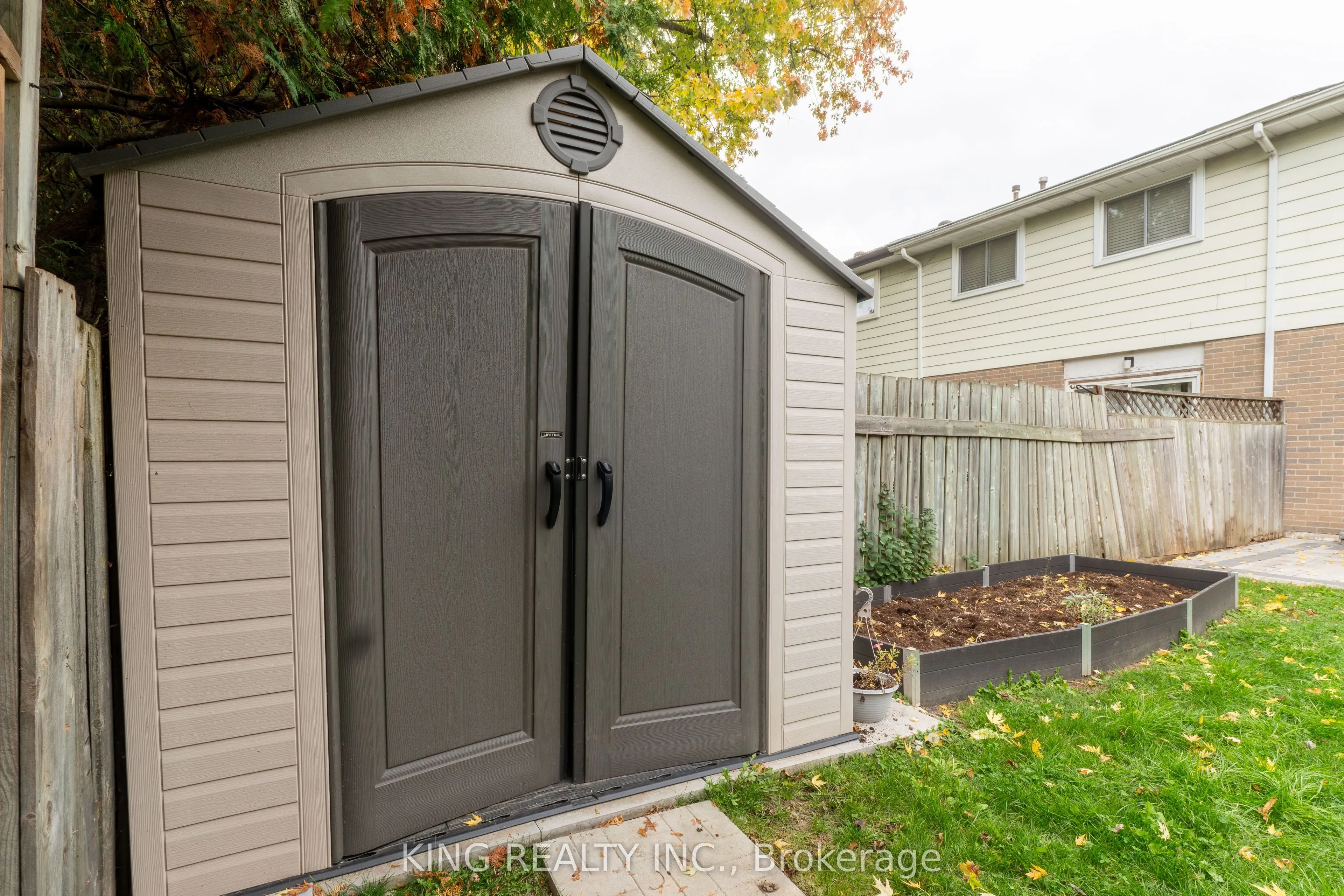 141 Ripley Court, #4