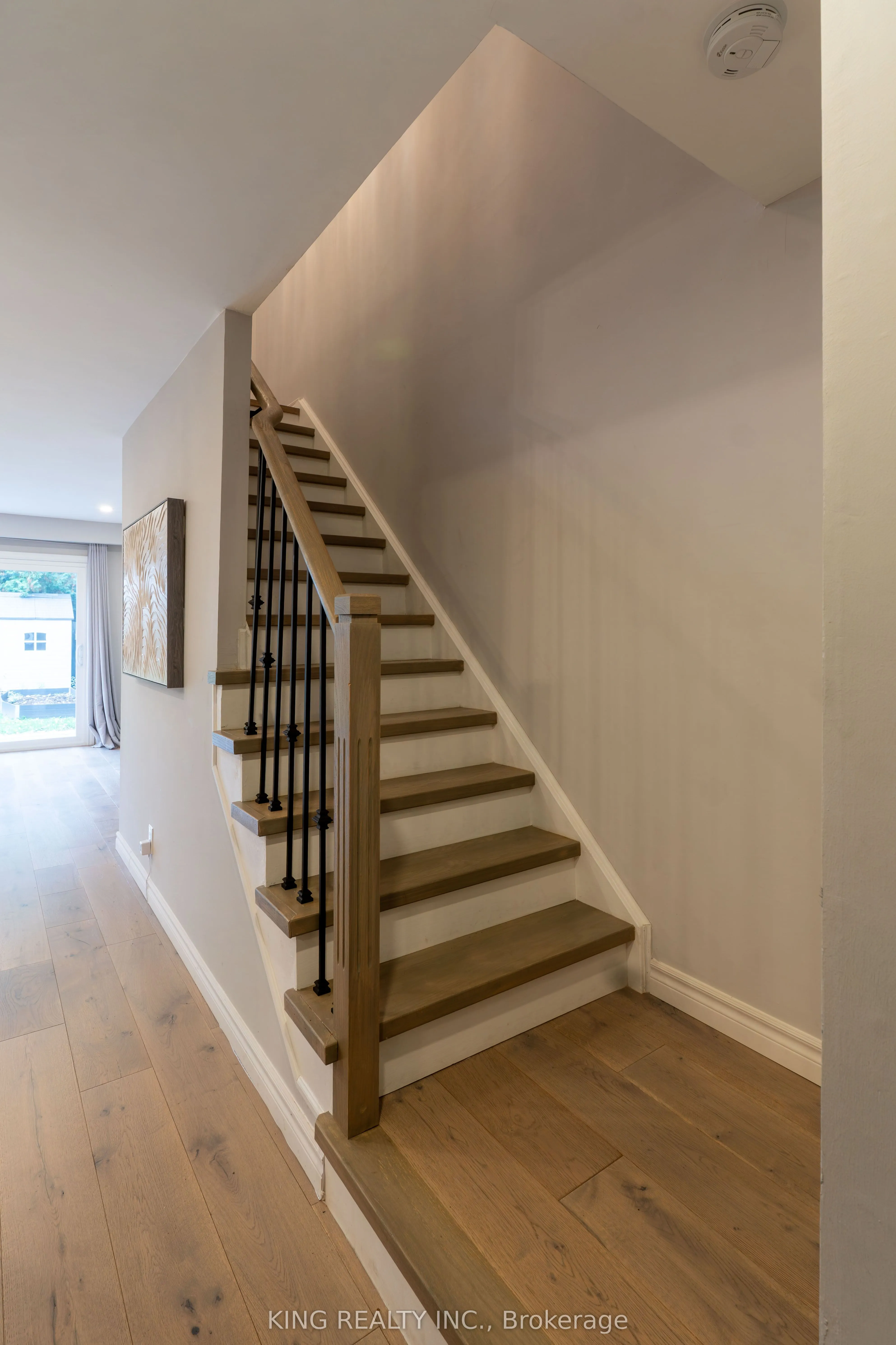 141 Ripley Court, #4