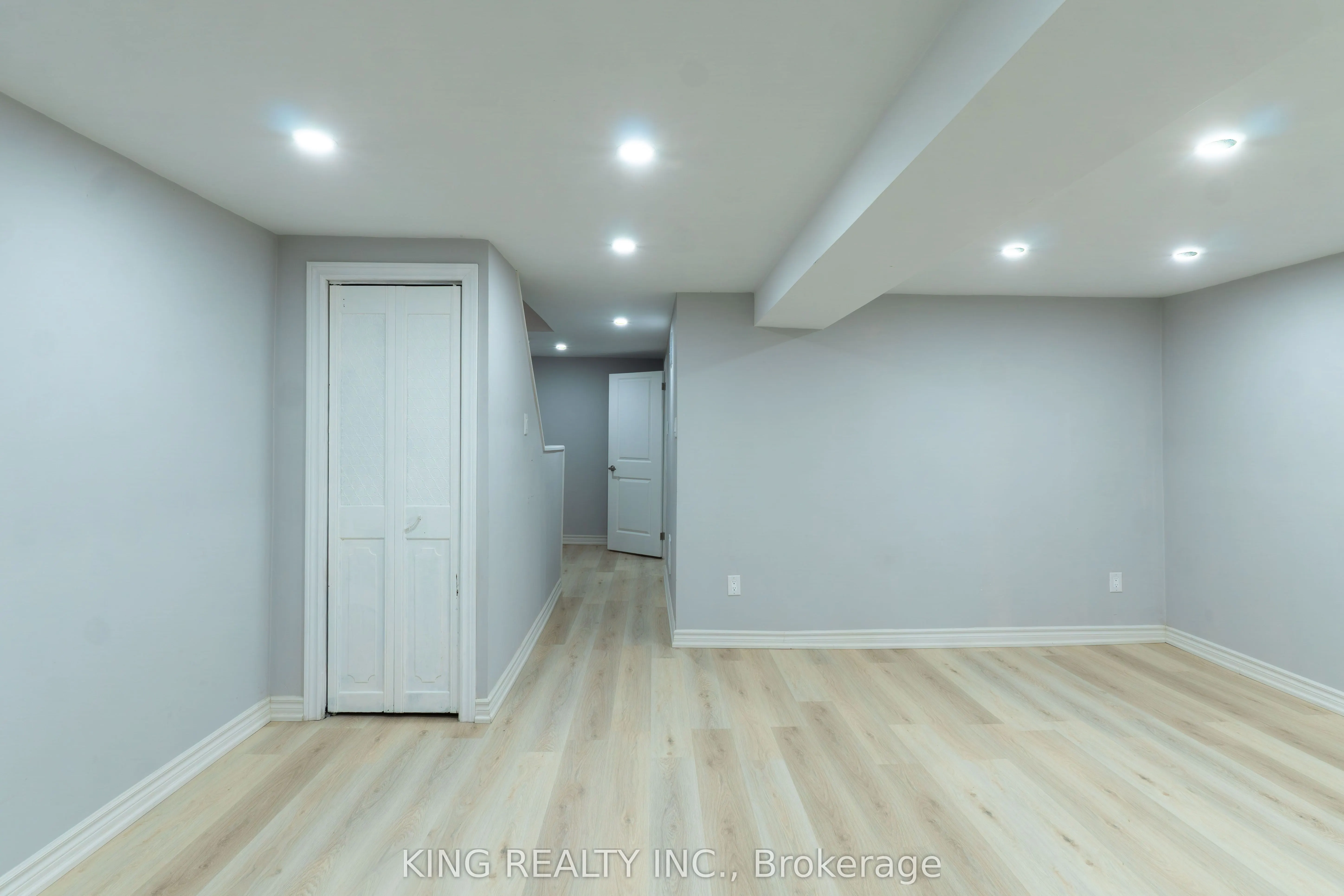 141 Ripley Court, #4