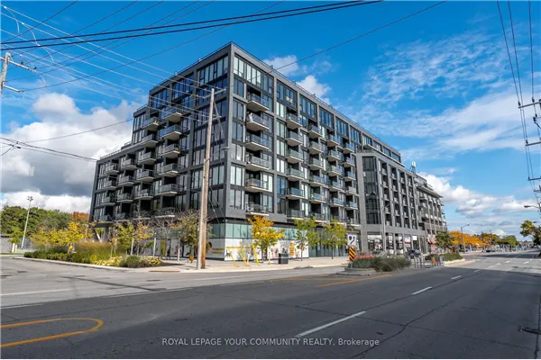 7 Smith Crescent, #325