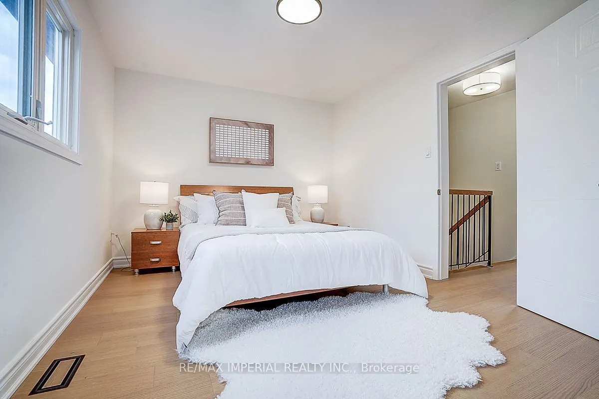 460 Bristol Road W, #48