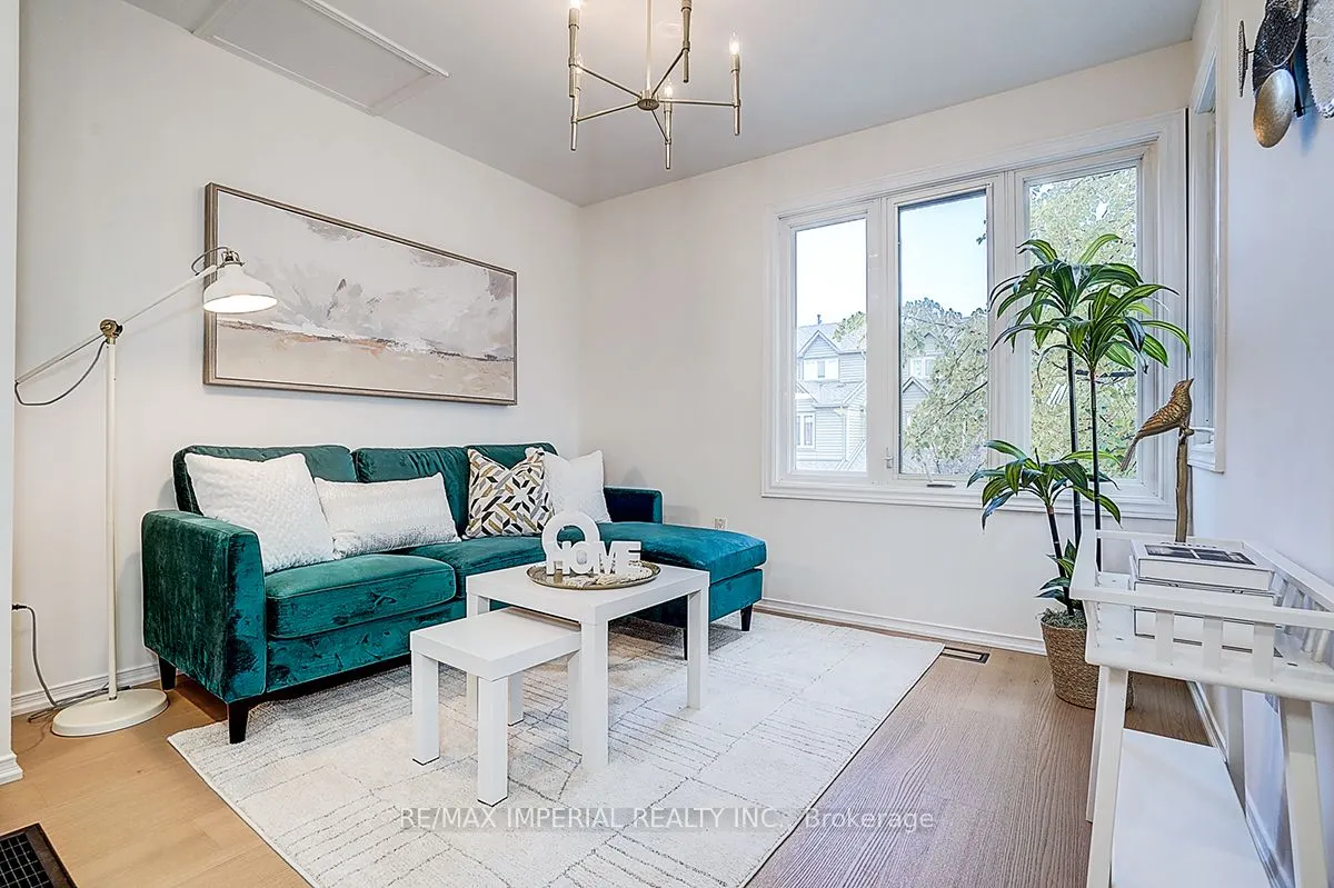 460 Bristol Road W, #48