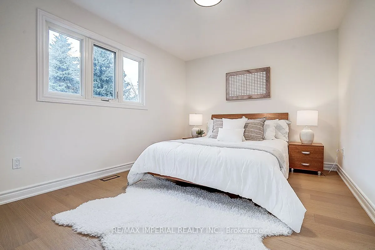 460 Bristol Road W, #48