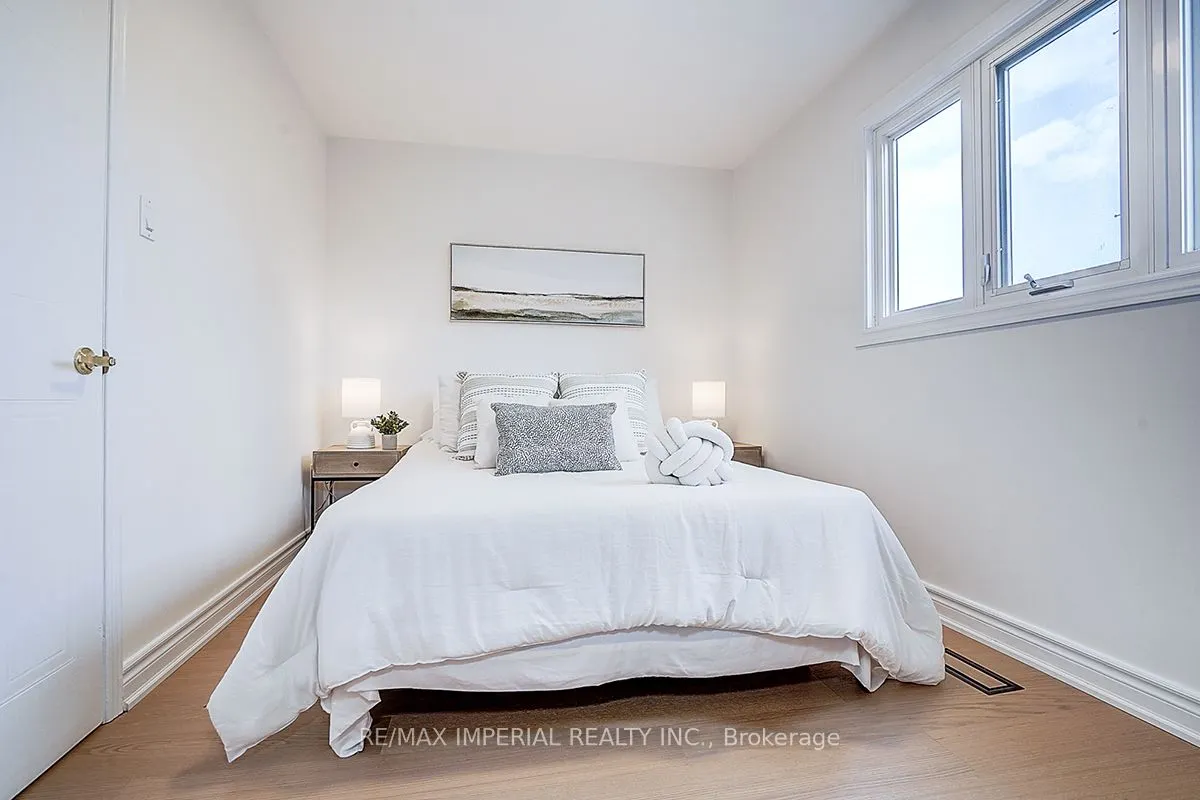 460 Bristol Road W, #48