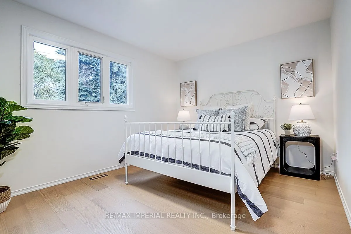 460 Bristol Road W, #48