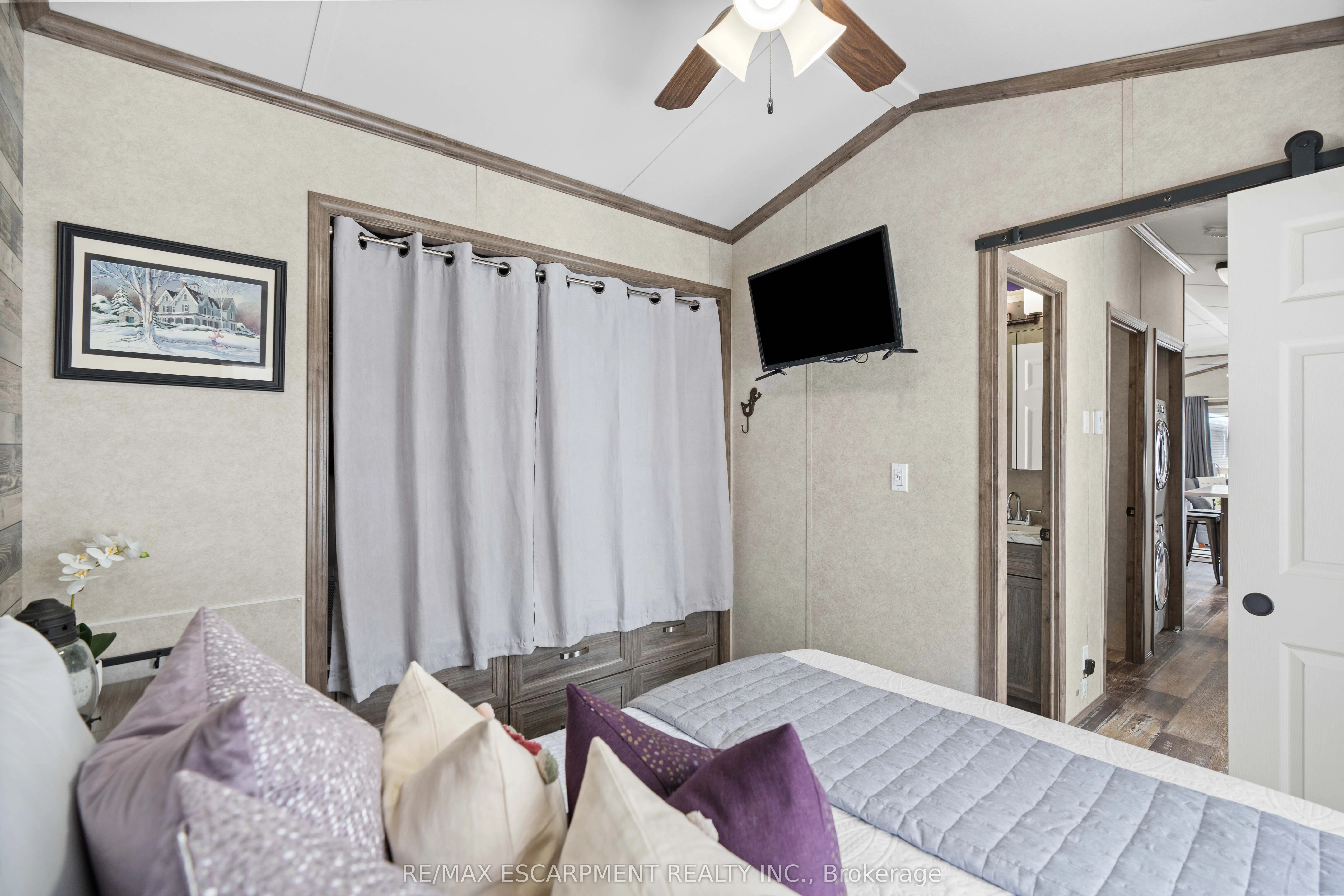 4449 Milburough Line, #10 Oak