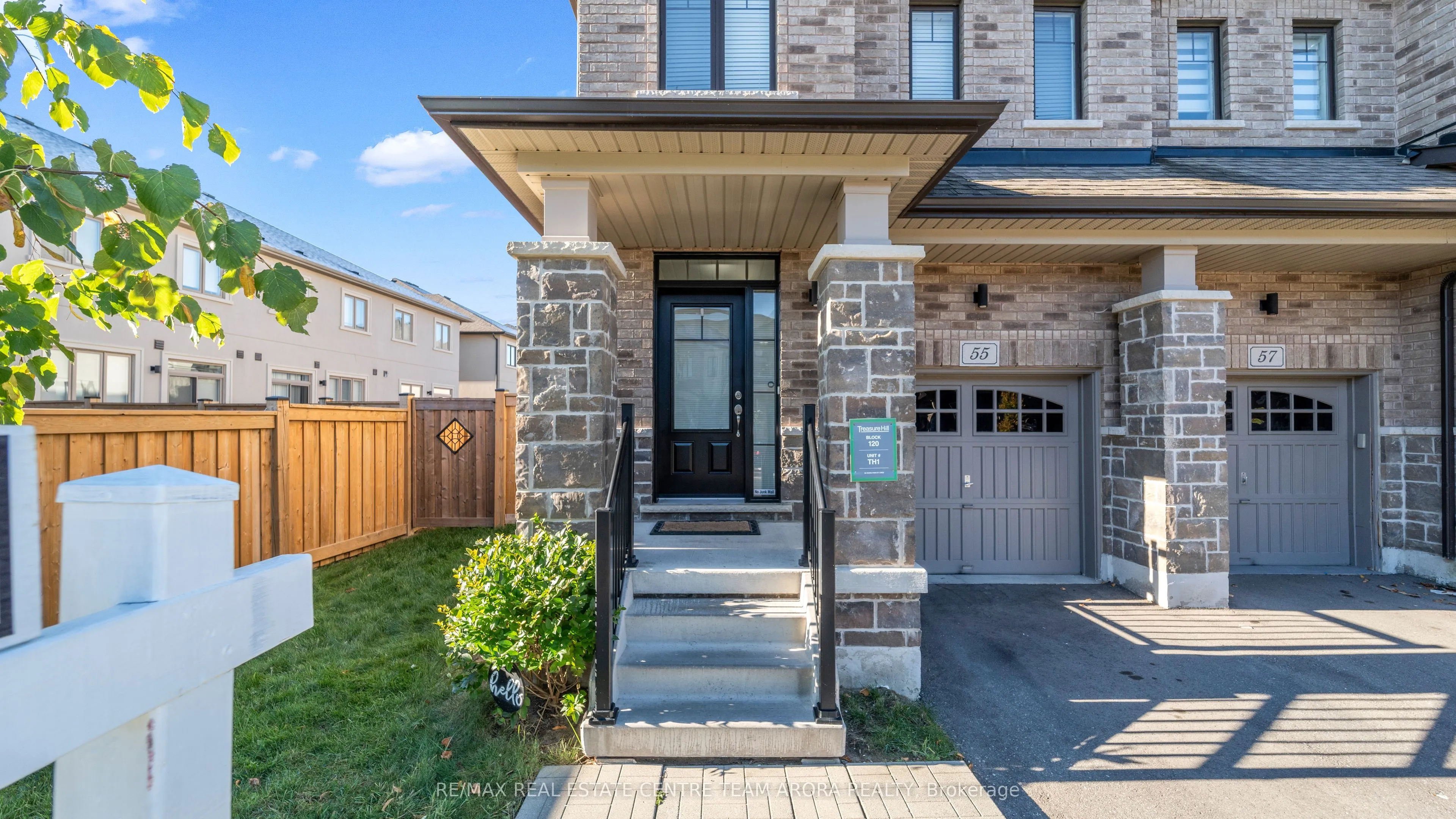 55 Doris Pawley Crescent