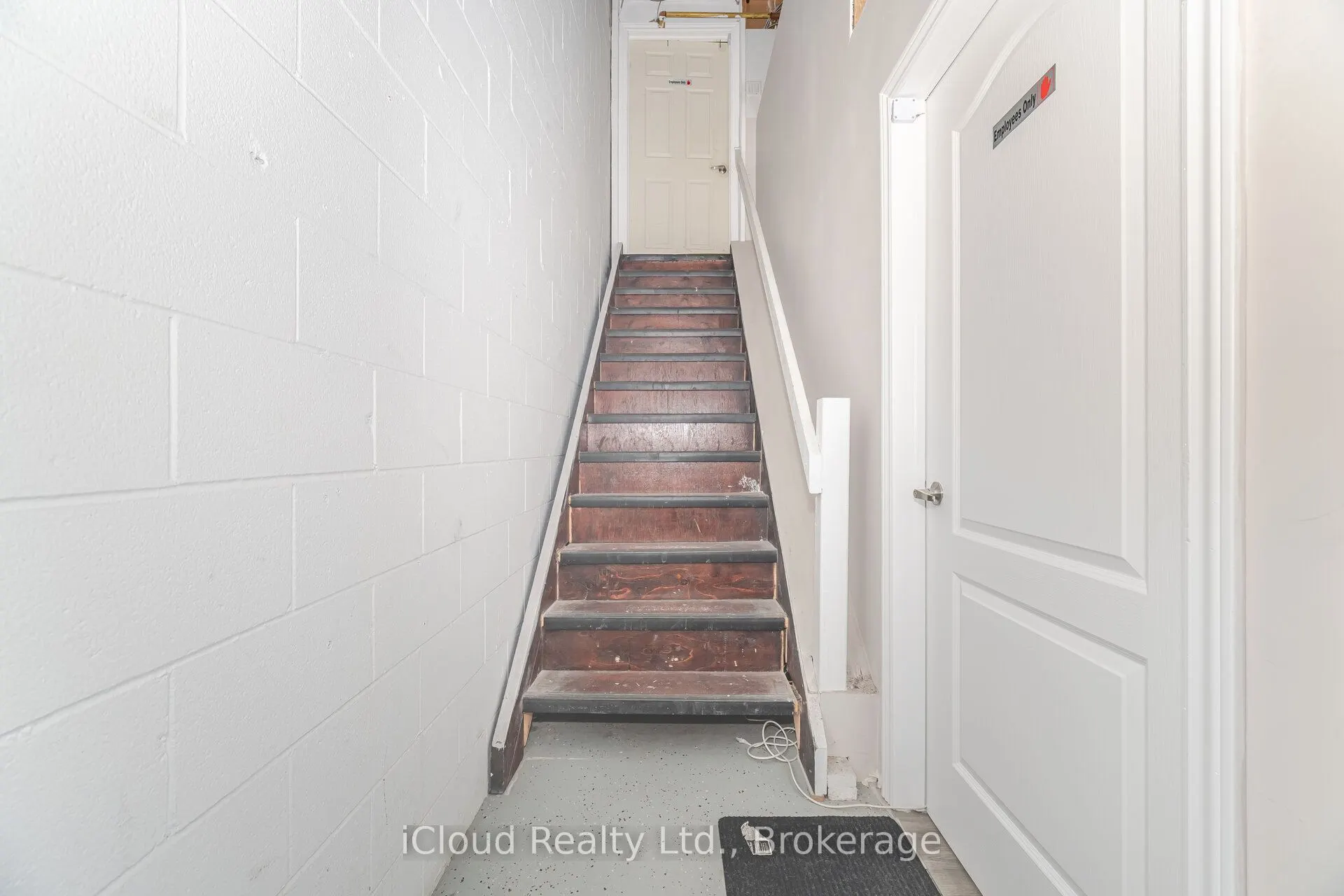 6033 Shawson Drive, #25