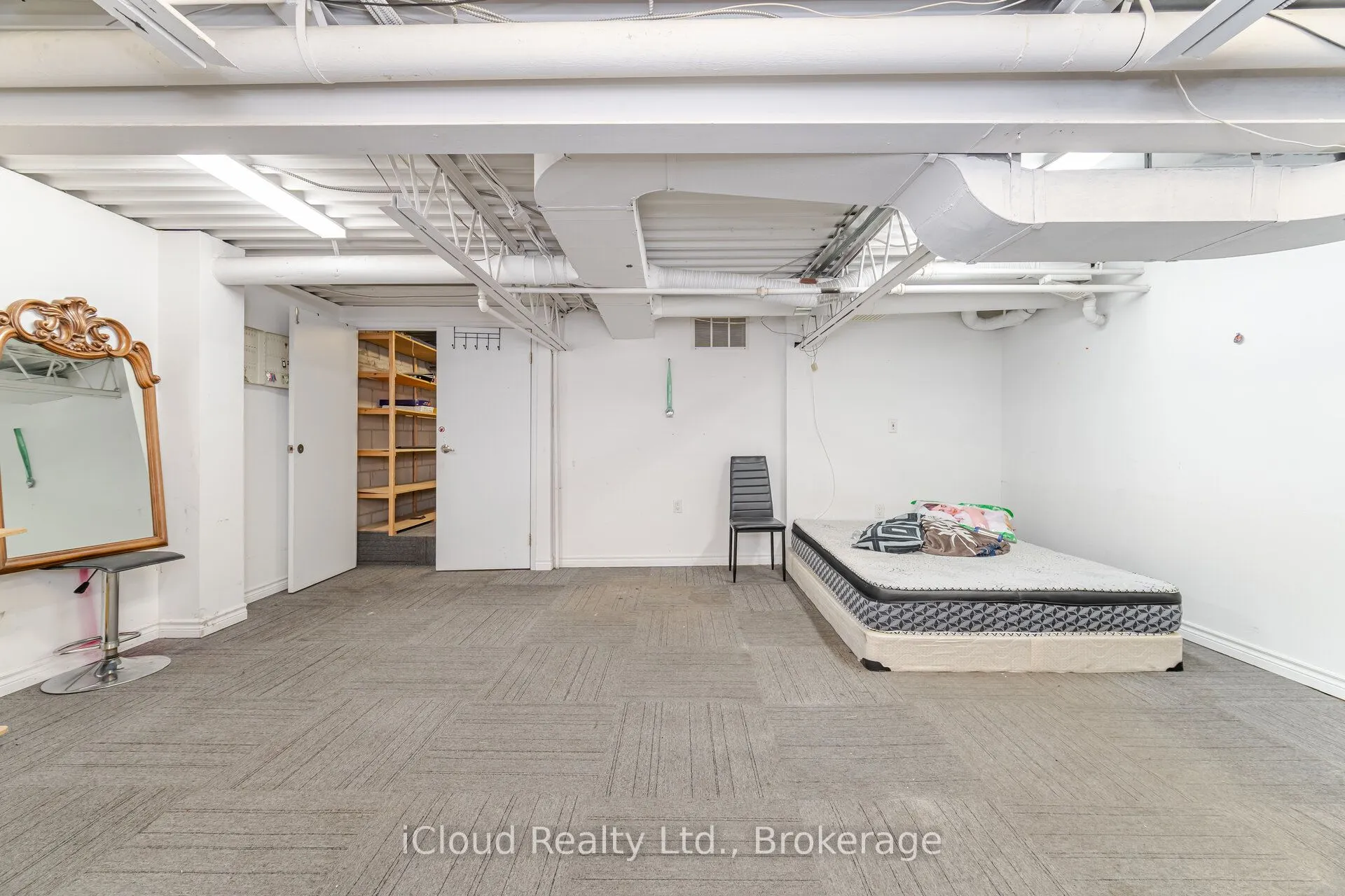 6033 Shawson Drive, #25