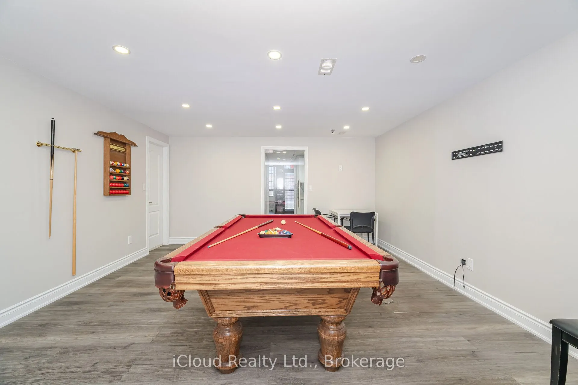 6033 Shawson Drive, #25