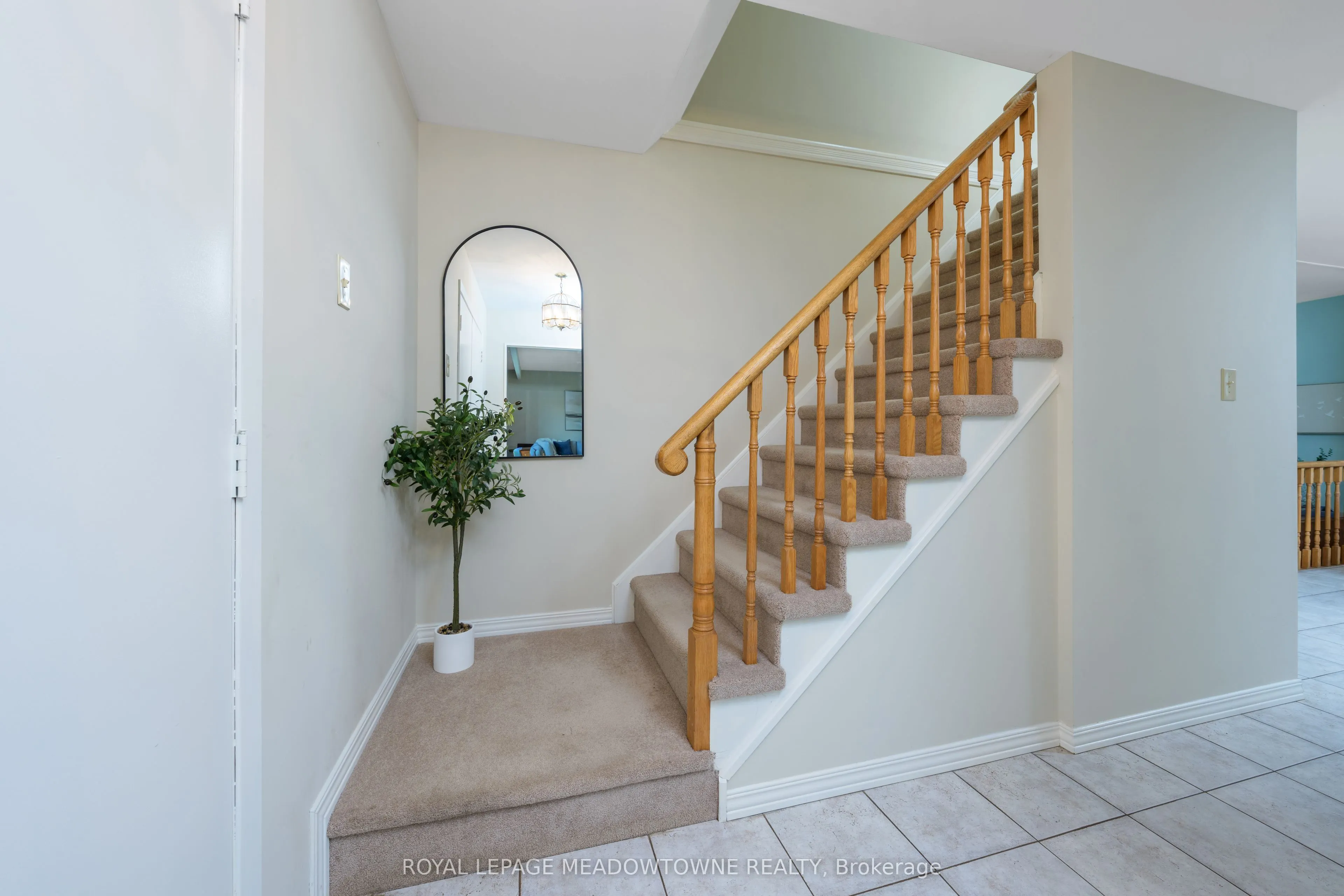 12826 Silvercreek Drive