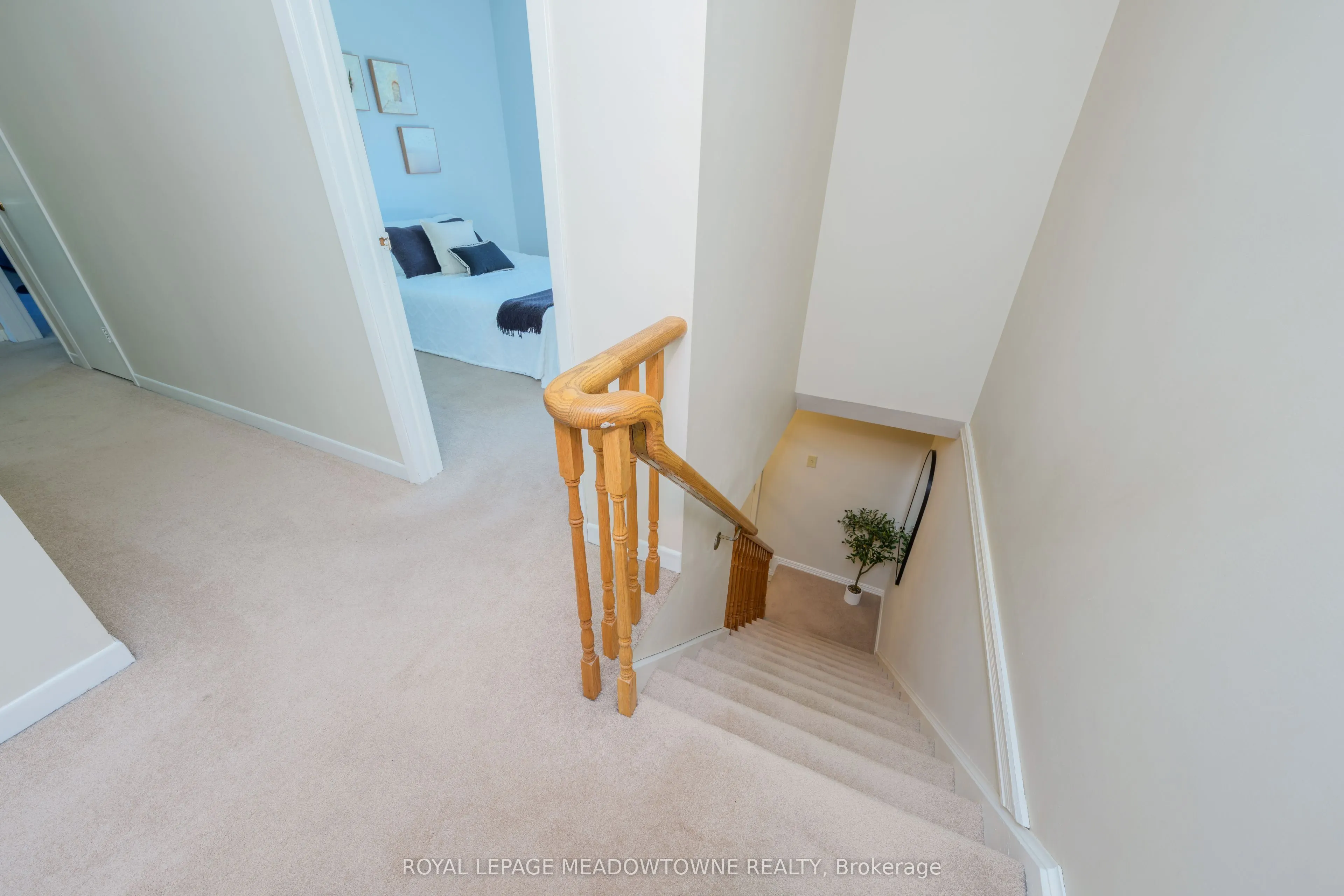 12826 Silvercreek Drive