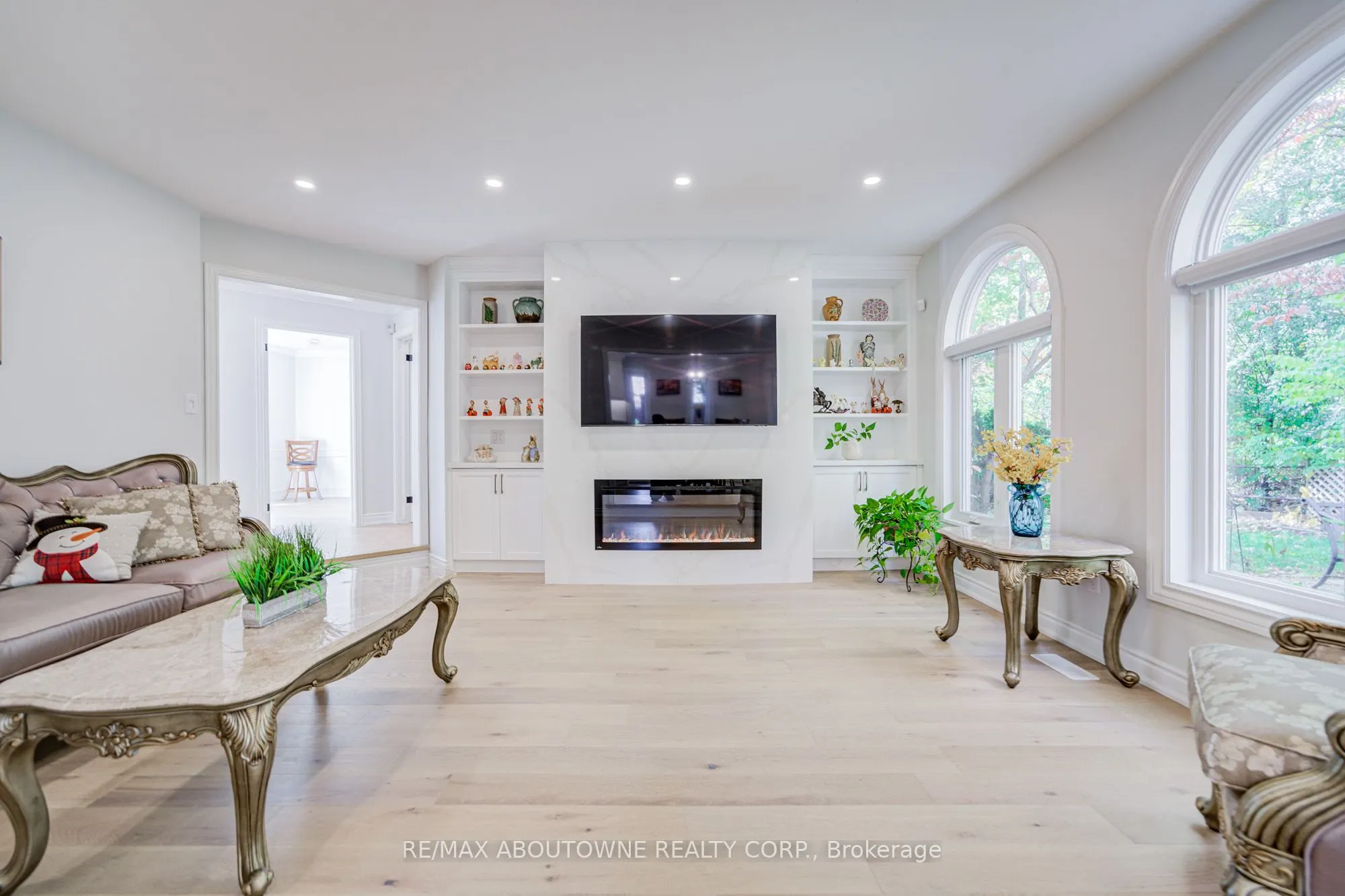 1248 Old Colony Road