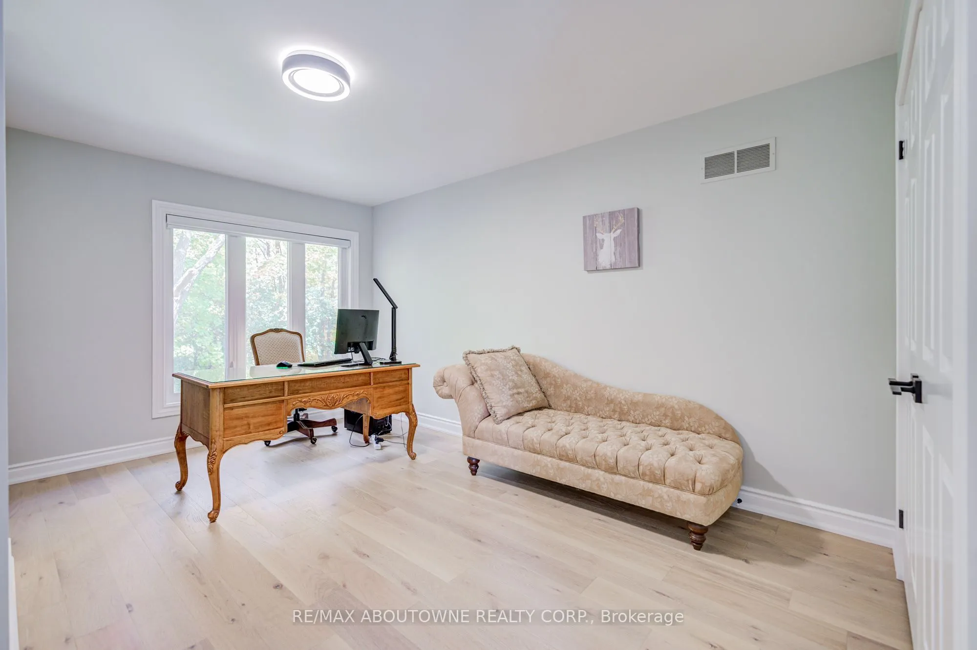 1248 Old Colony Road