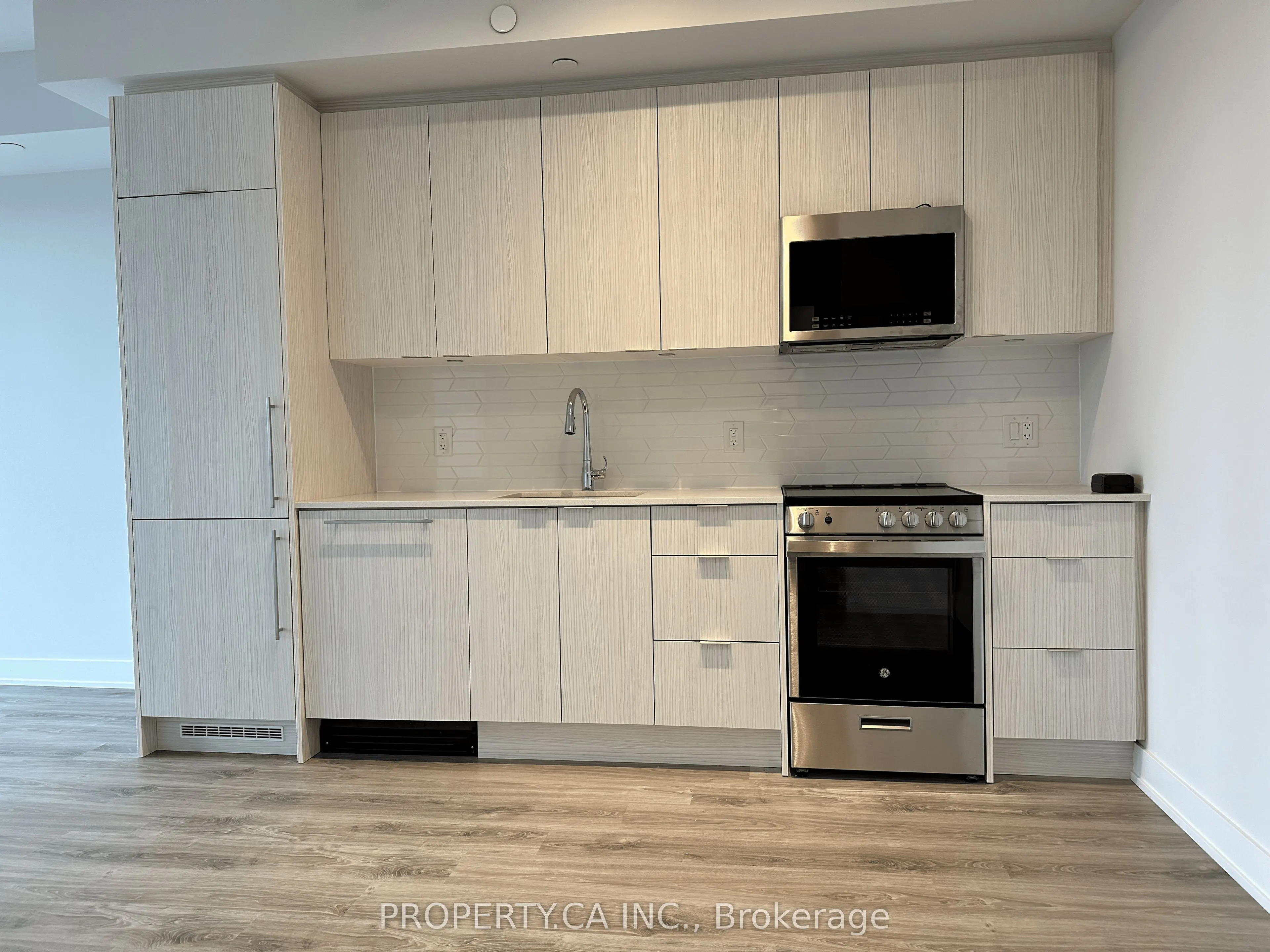 430 Square One Drive, #4002