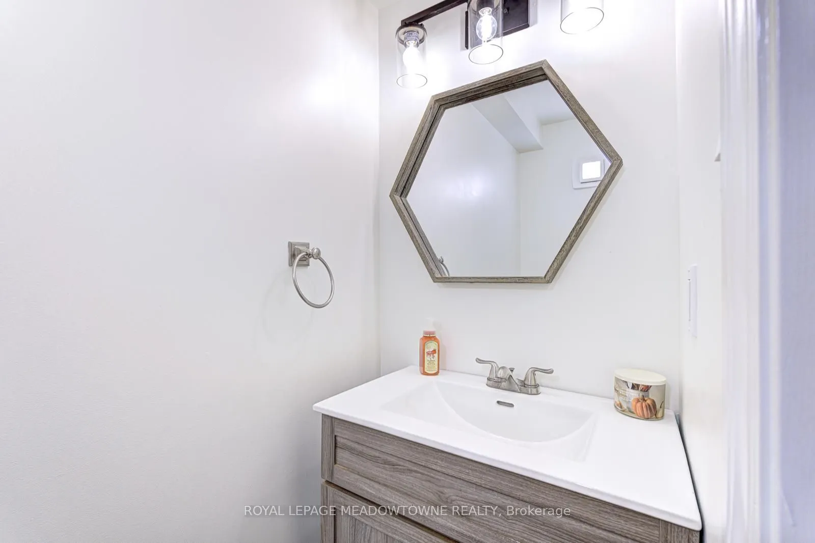 64 Stewart Maclaren Road, #64