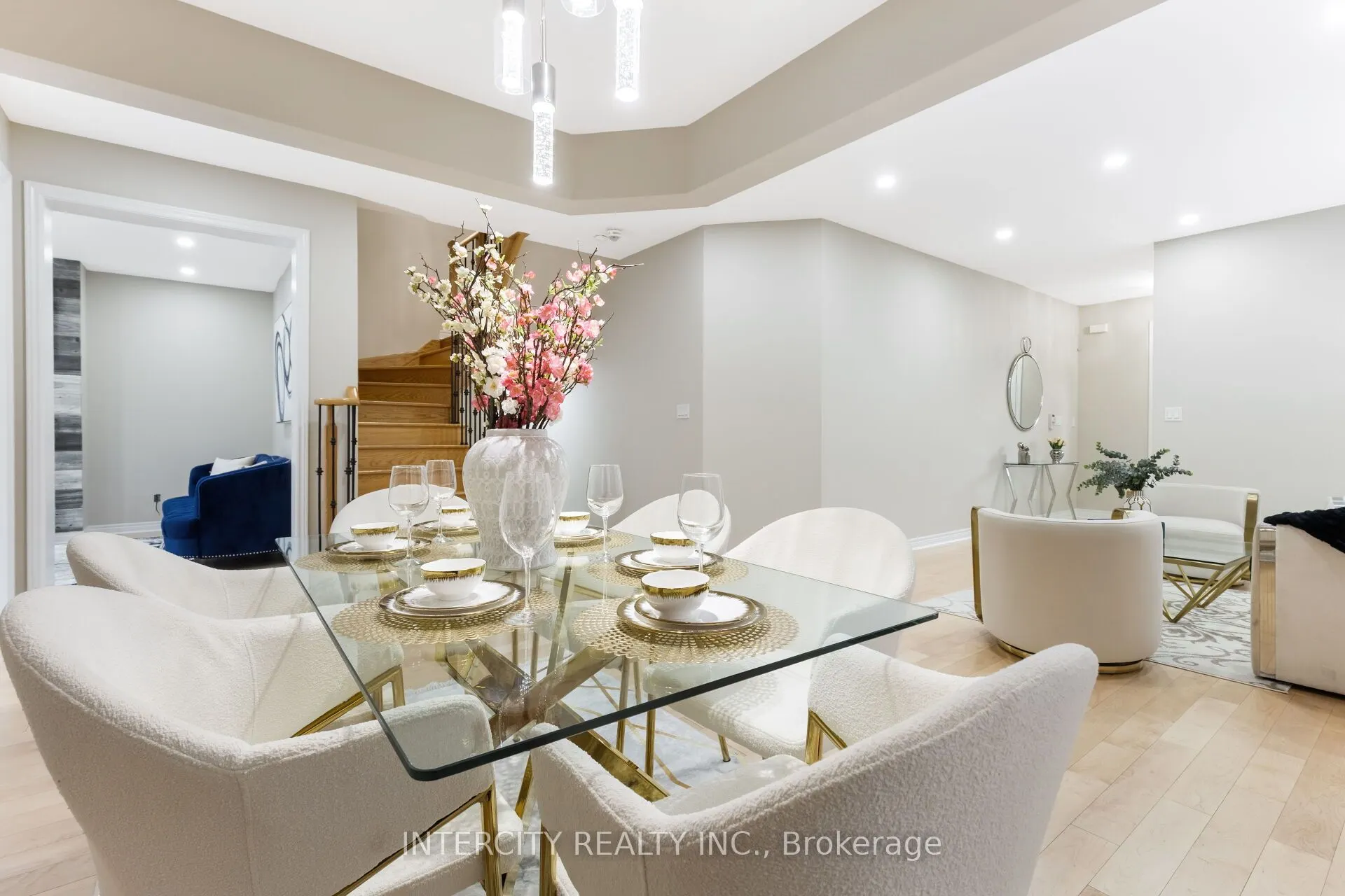 20 Russell Creek Drive