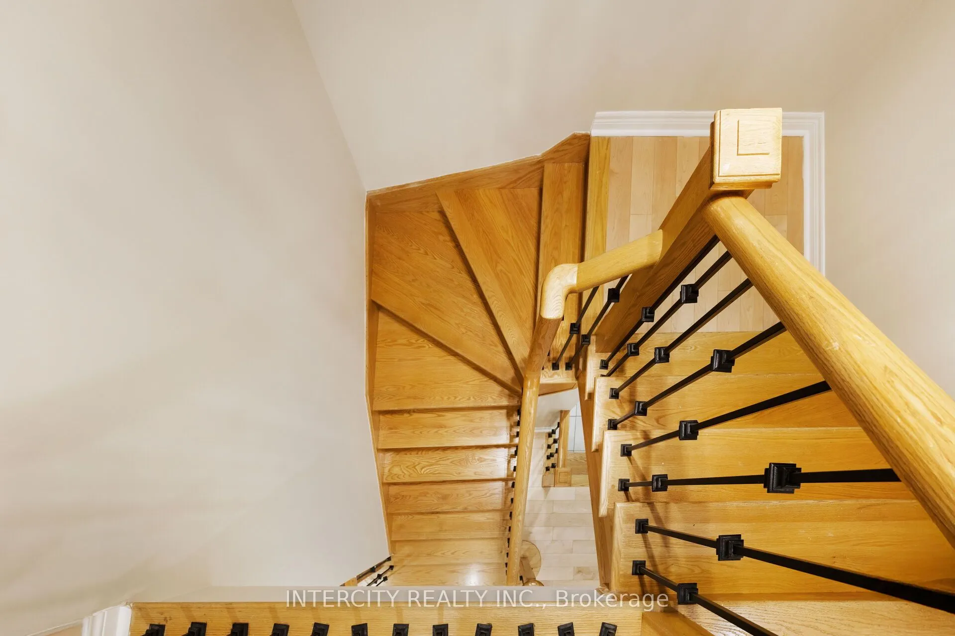 20 Russell Creek Drive