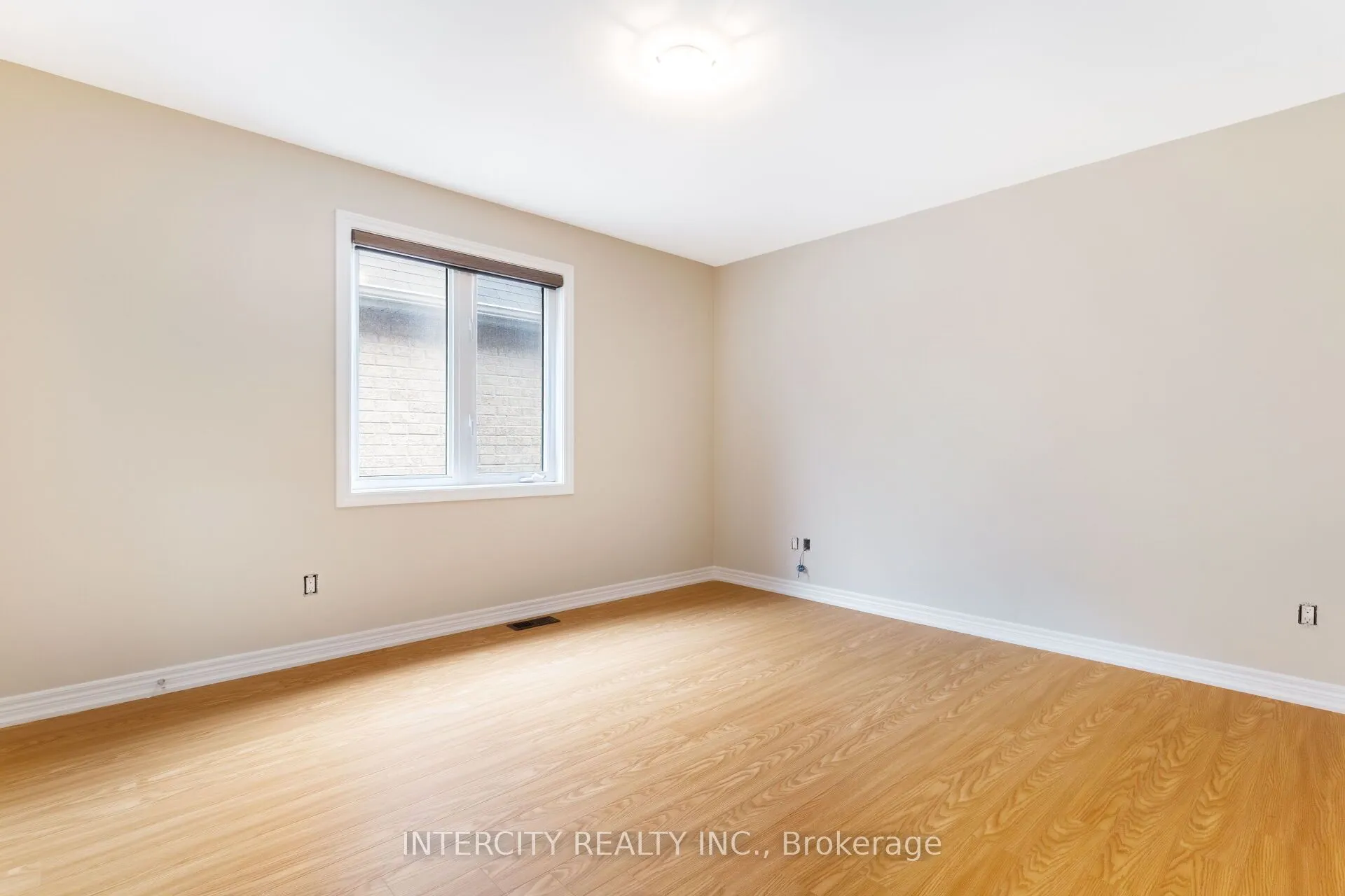 20 Russell Creek Drive