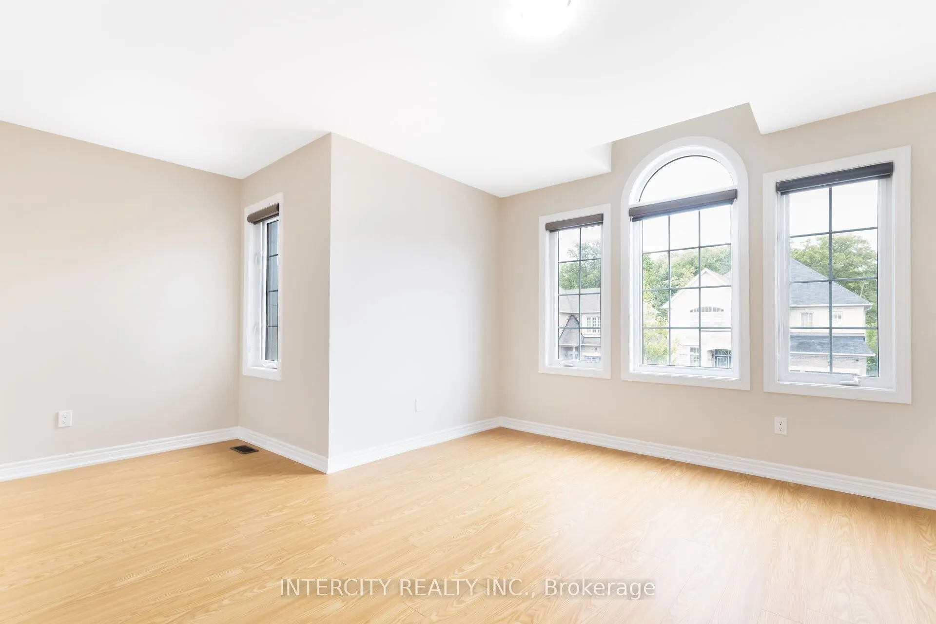 20 Russell Creek Drive