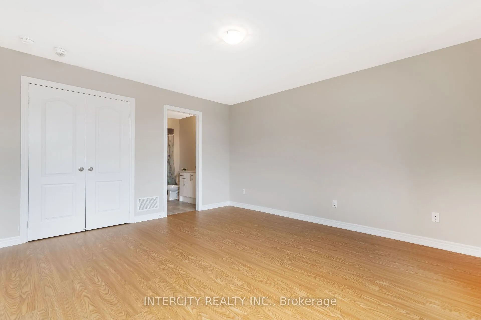 20 Russell Creek Drive