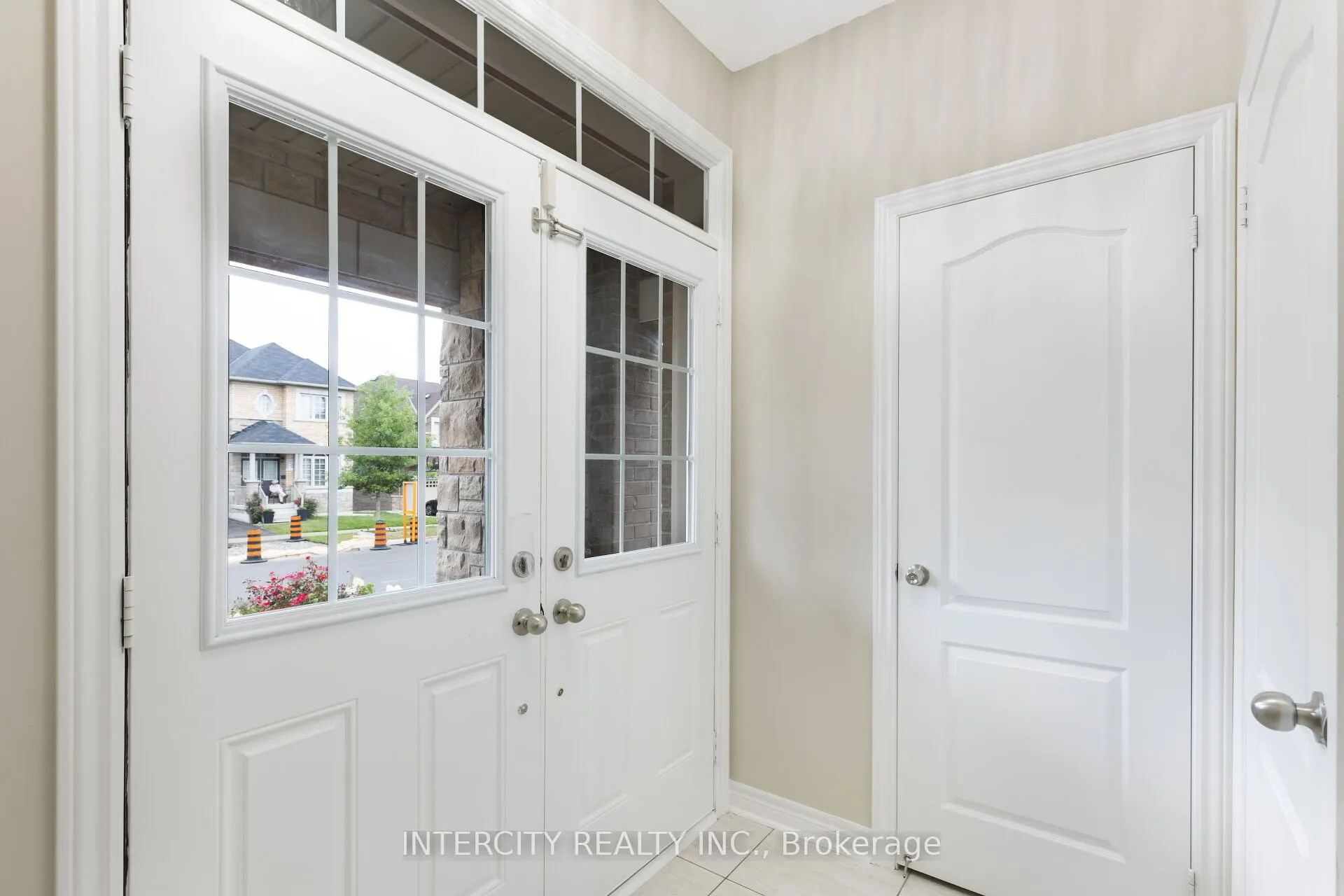 20 Russell Creek Drive