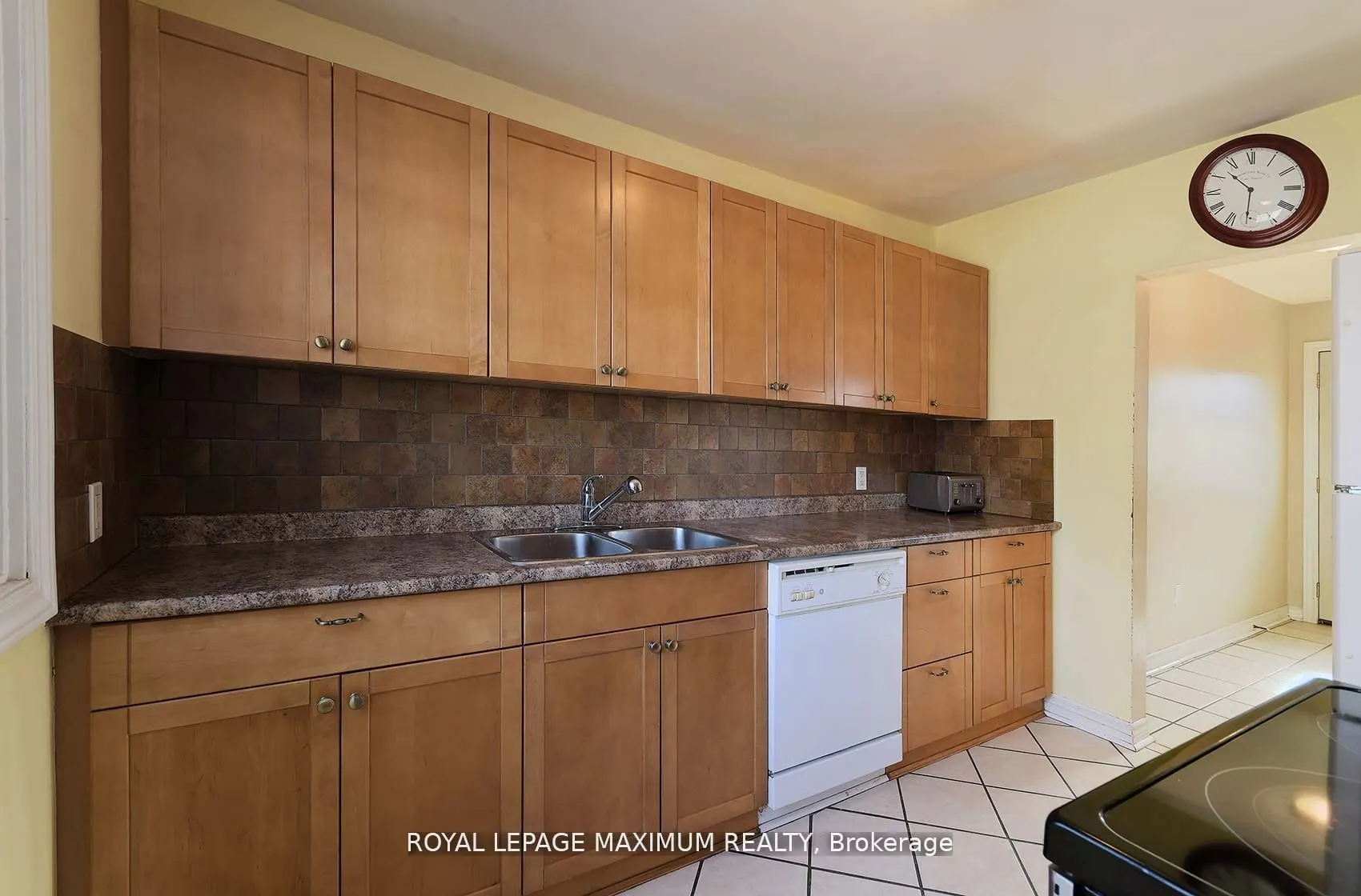 149 Leighland Avenue