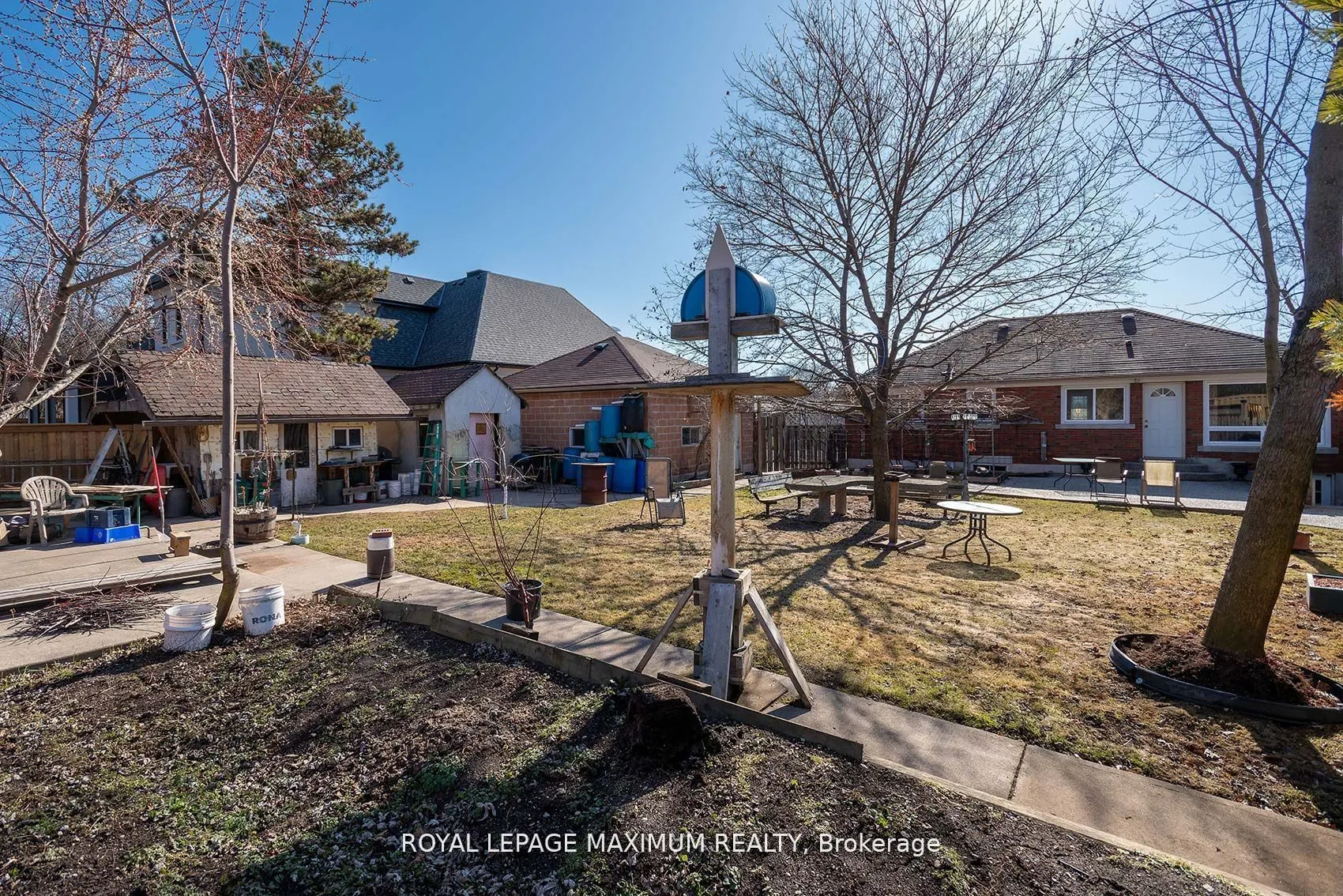 149 Leighland Avenue