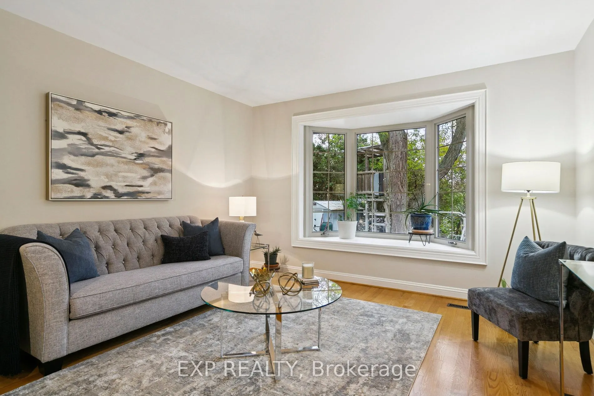 2565 Claymore Crescent