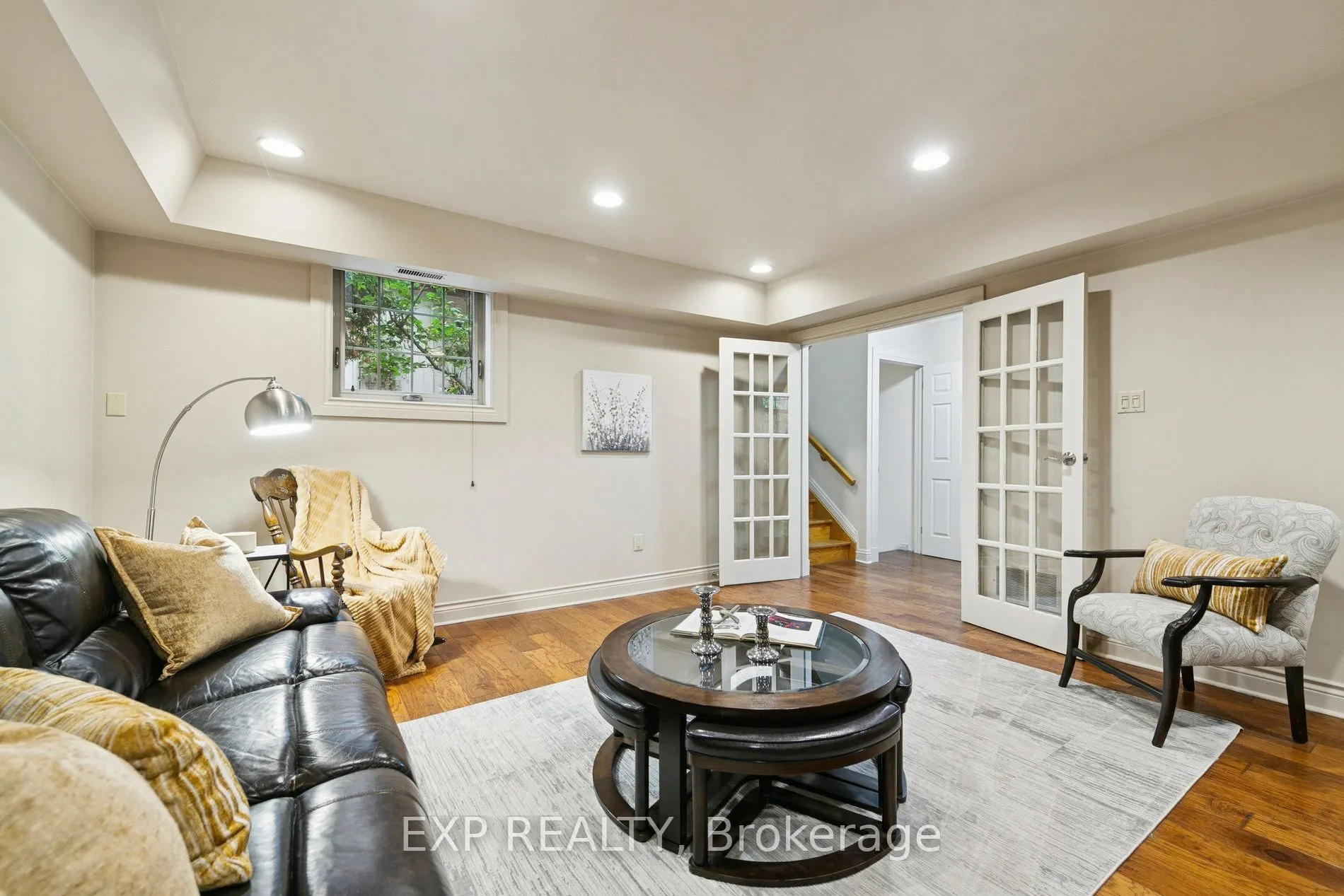 2565 Claymore Crescent