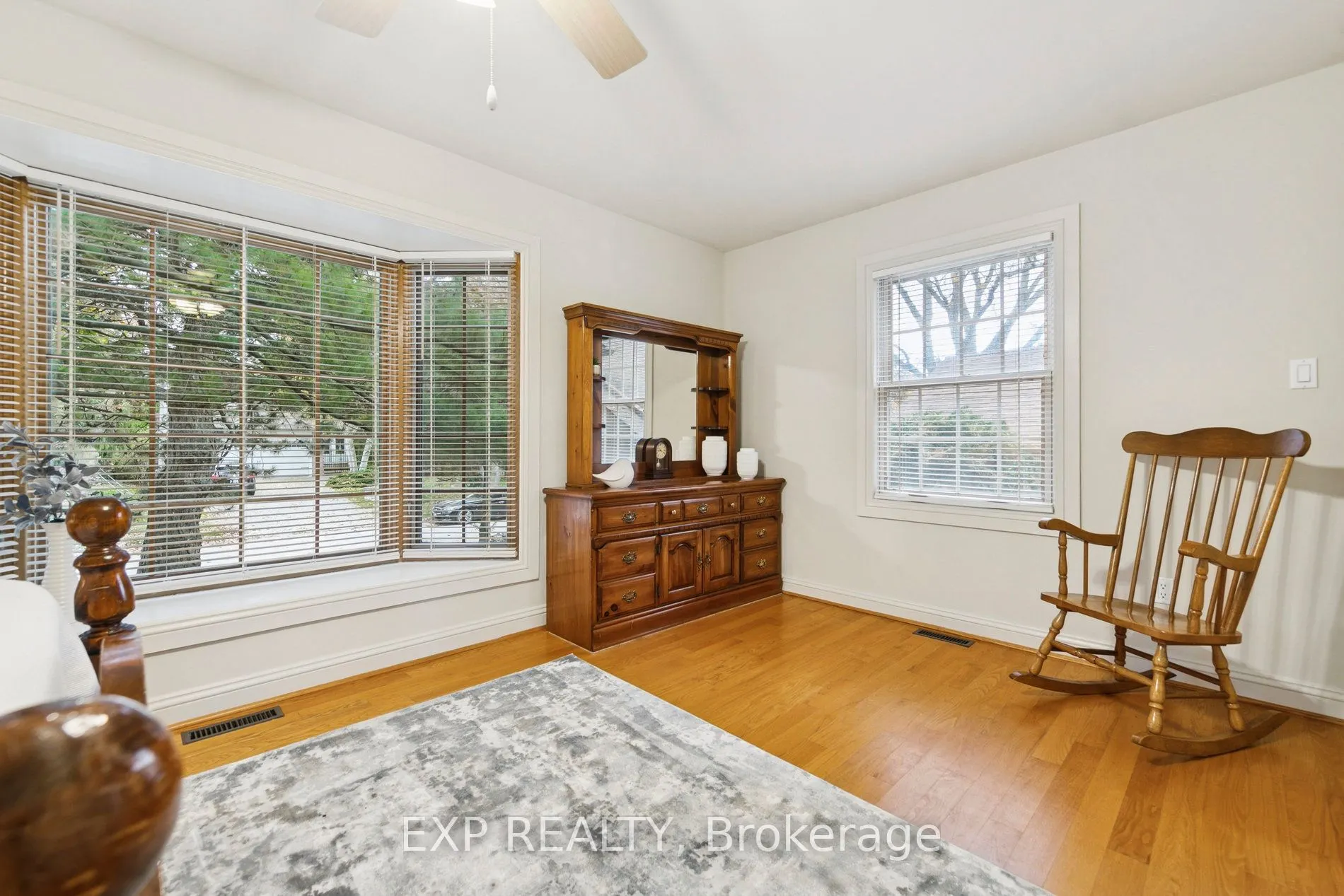 2565 Claymore Crescent