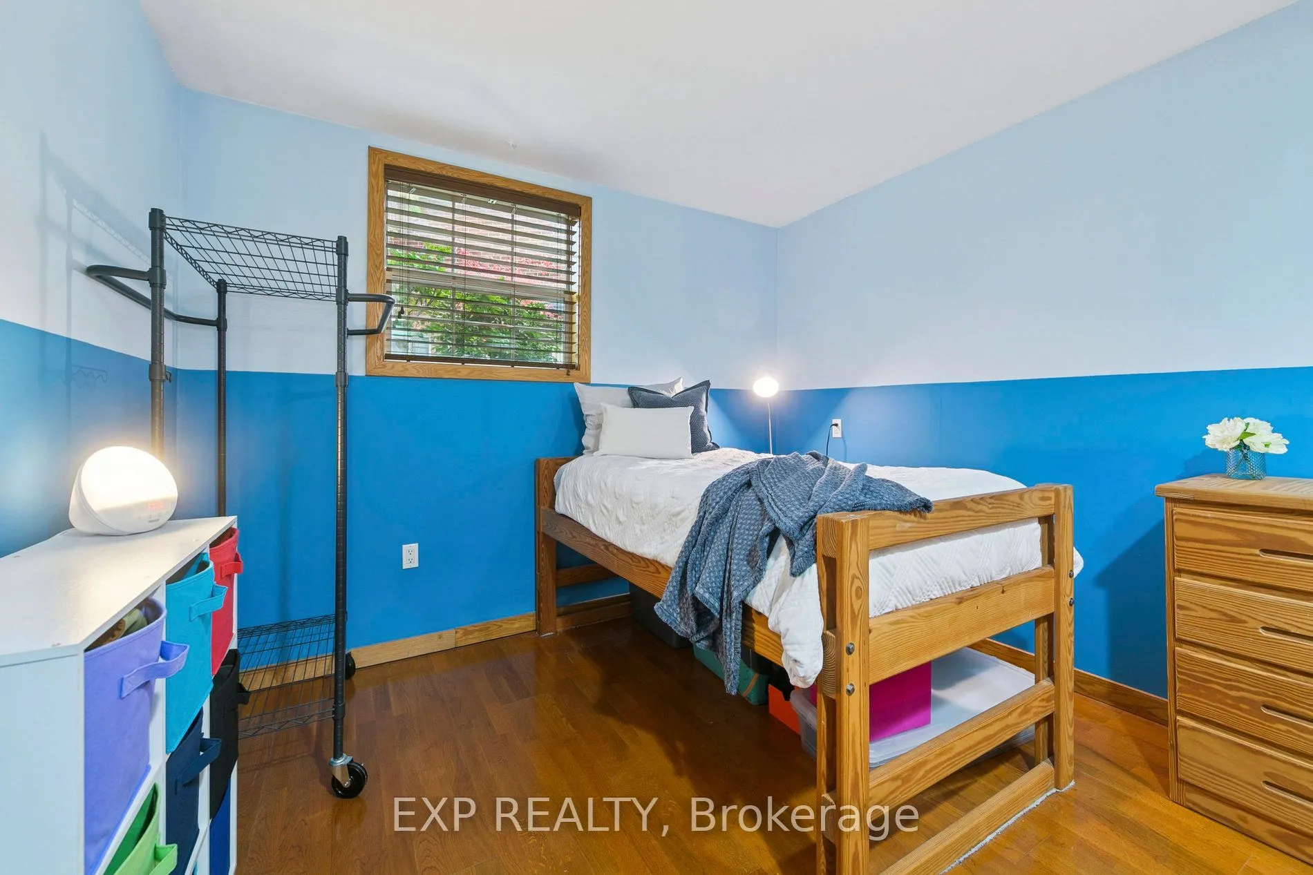 2565 Claymore Crescent