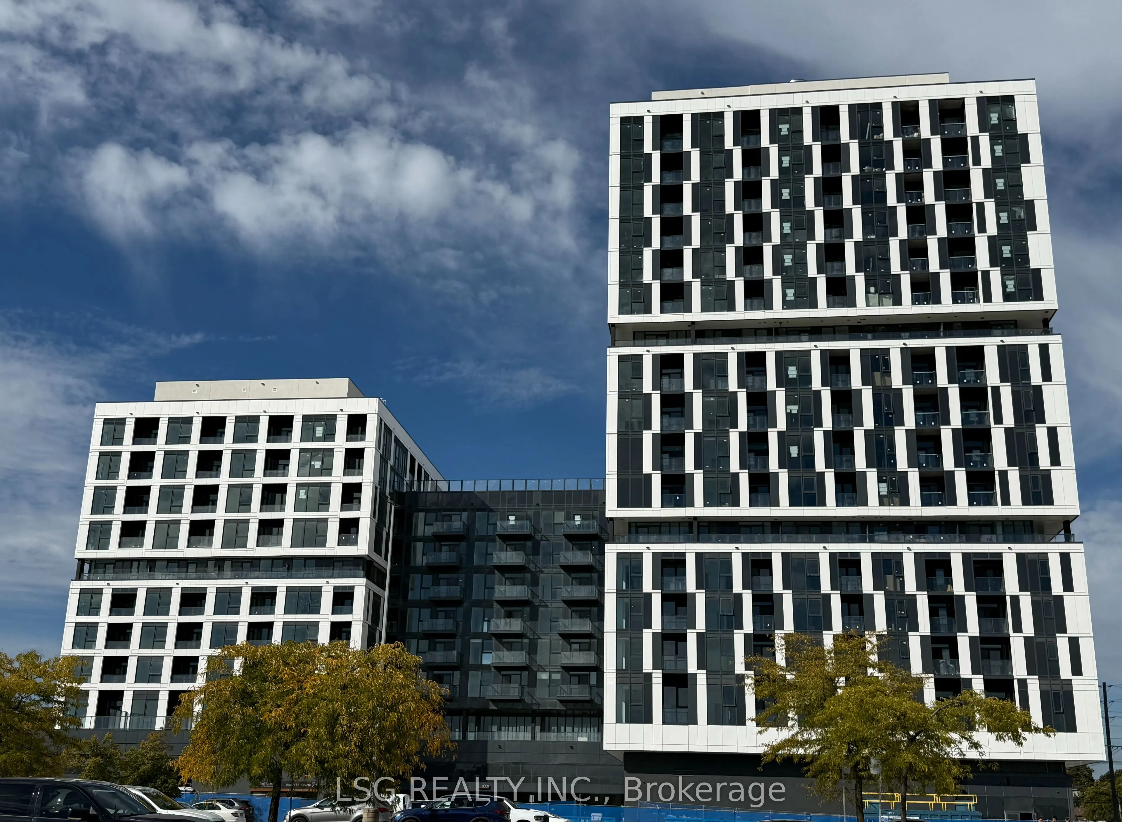 1007 The Queensway, #504