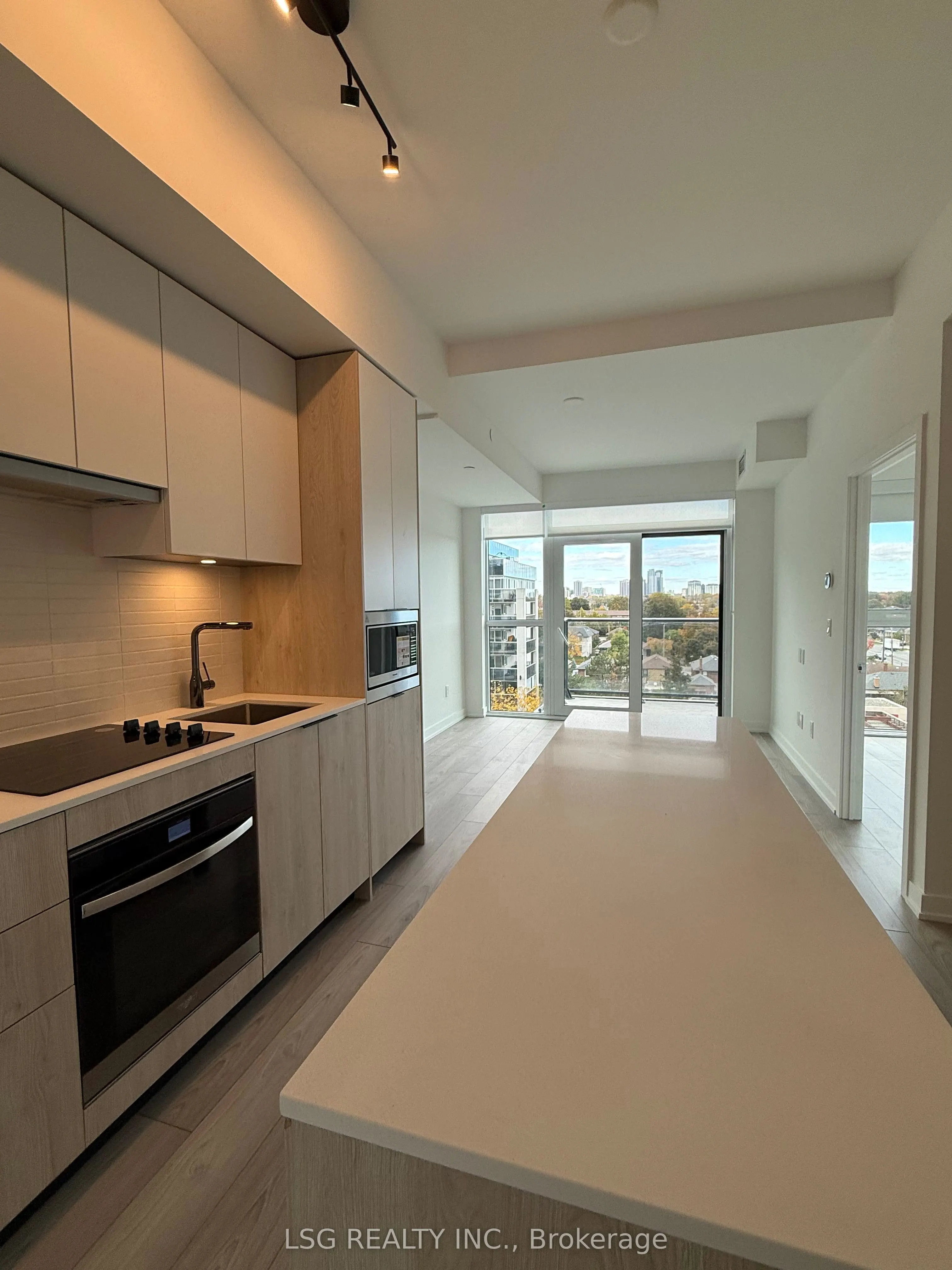 1007 The Queensway, #504