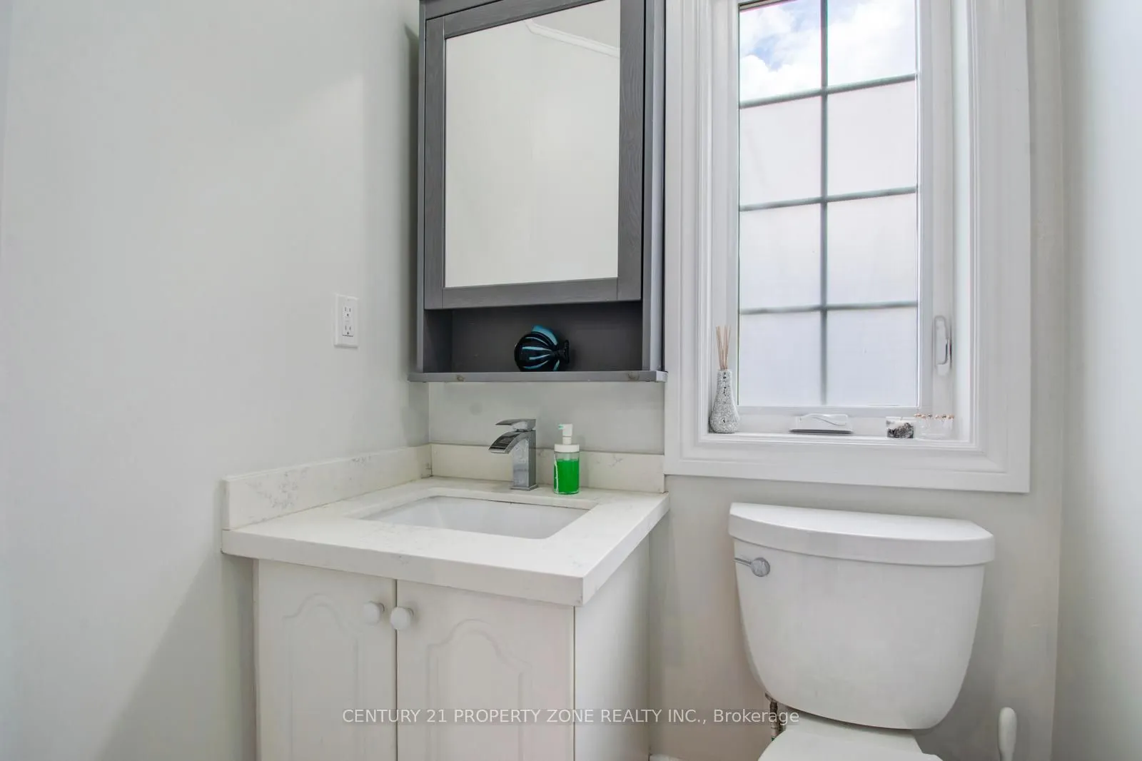 1575 South Parade Court, #51