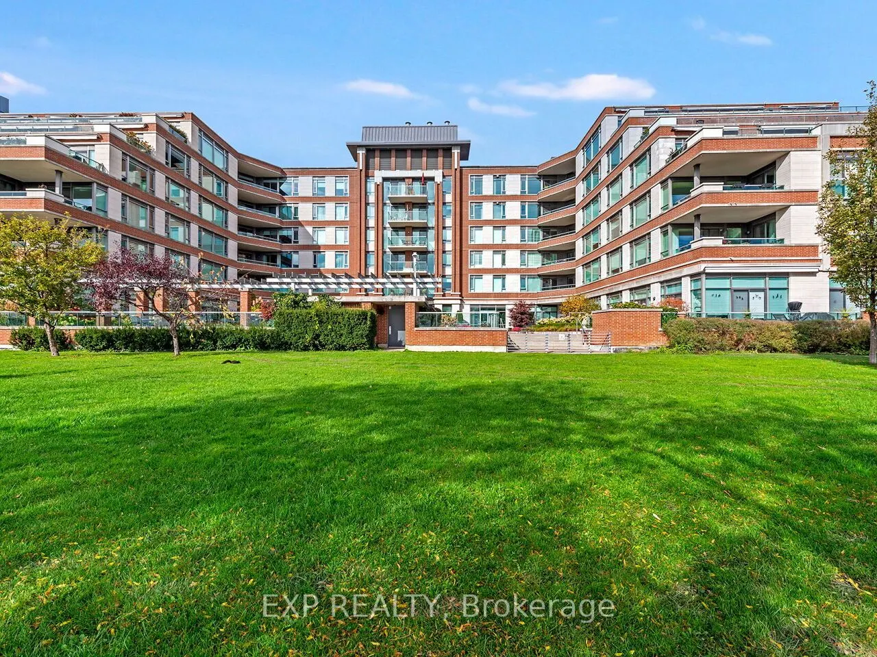 65 Port Street E, #406