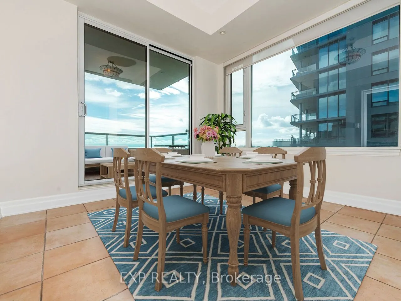 65 Port Street E, #406