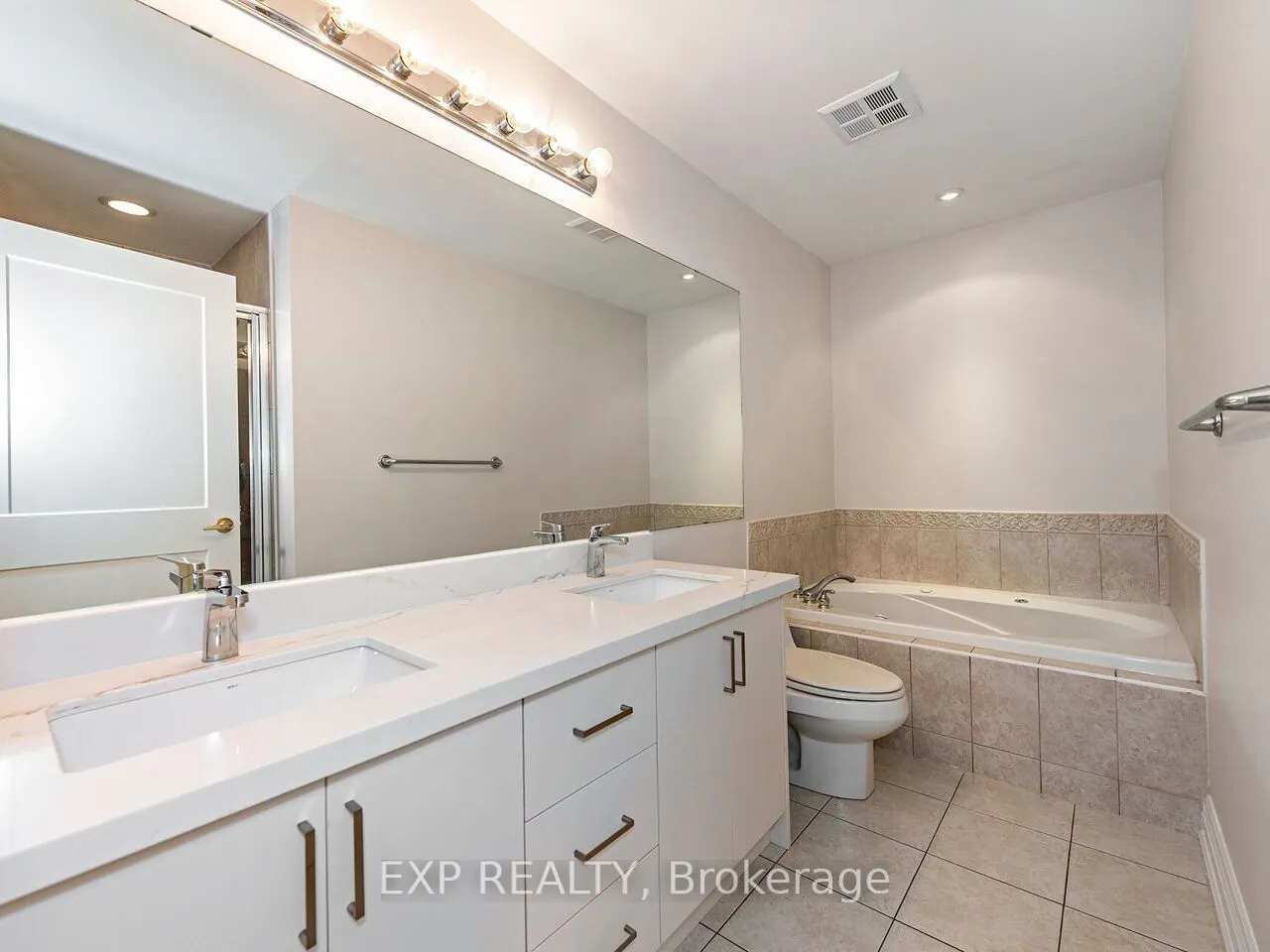 65 Port Street E, #406