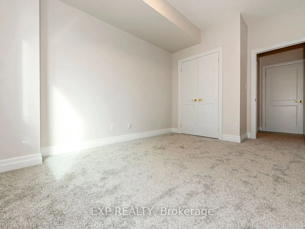 65 Port Street E, #406