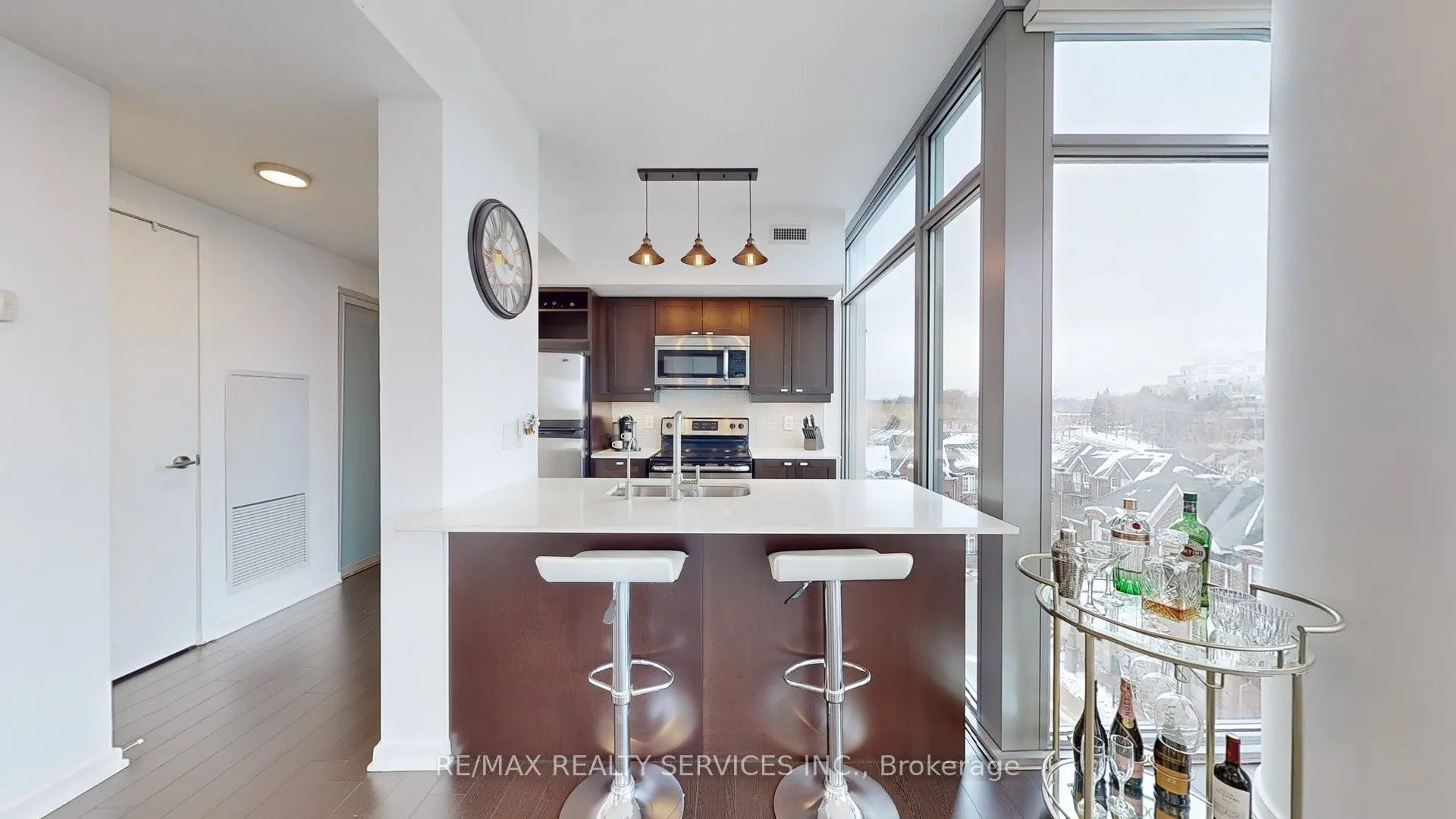 105 The Queensway Avenue, #511