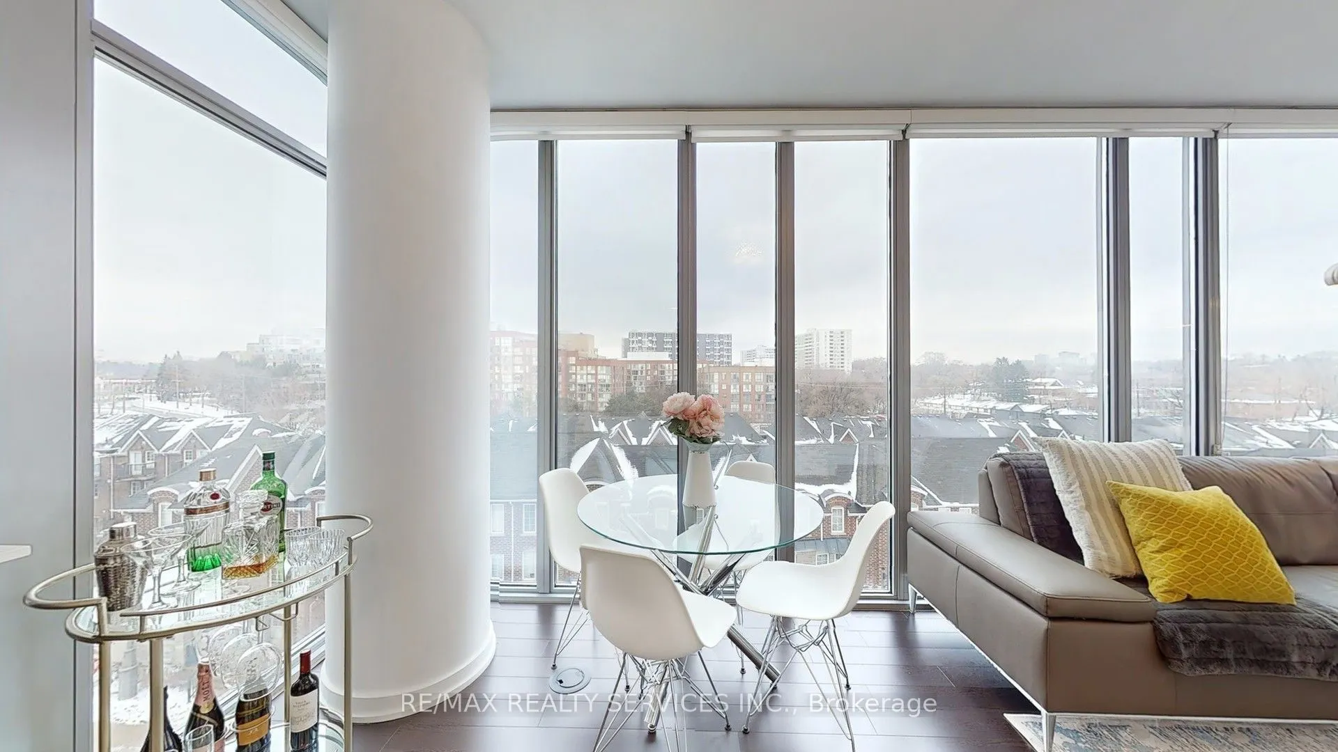 105 The Queensway Avenue, #511