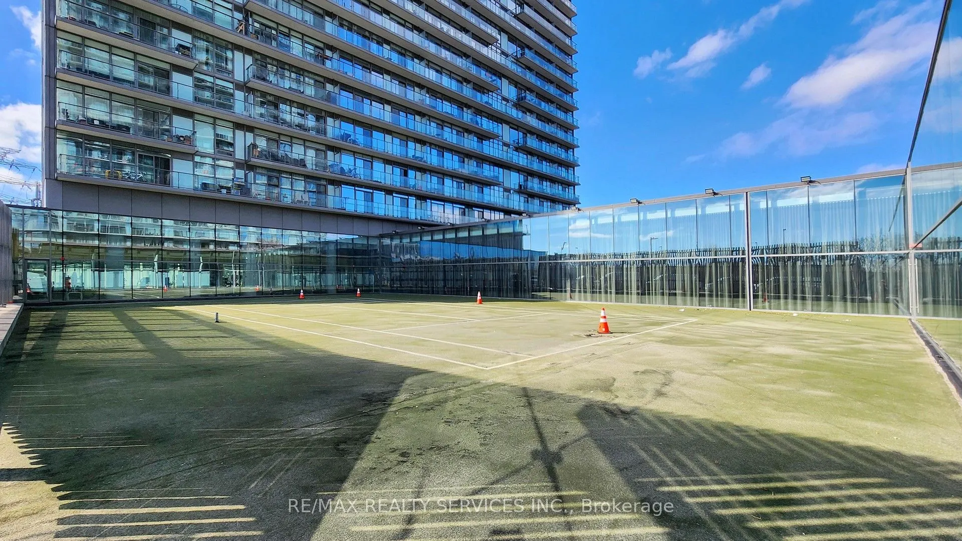 105 The Queensway Avenue, #511