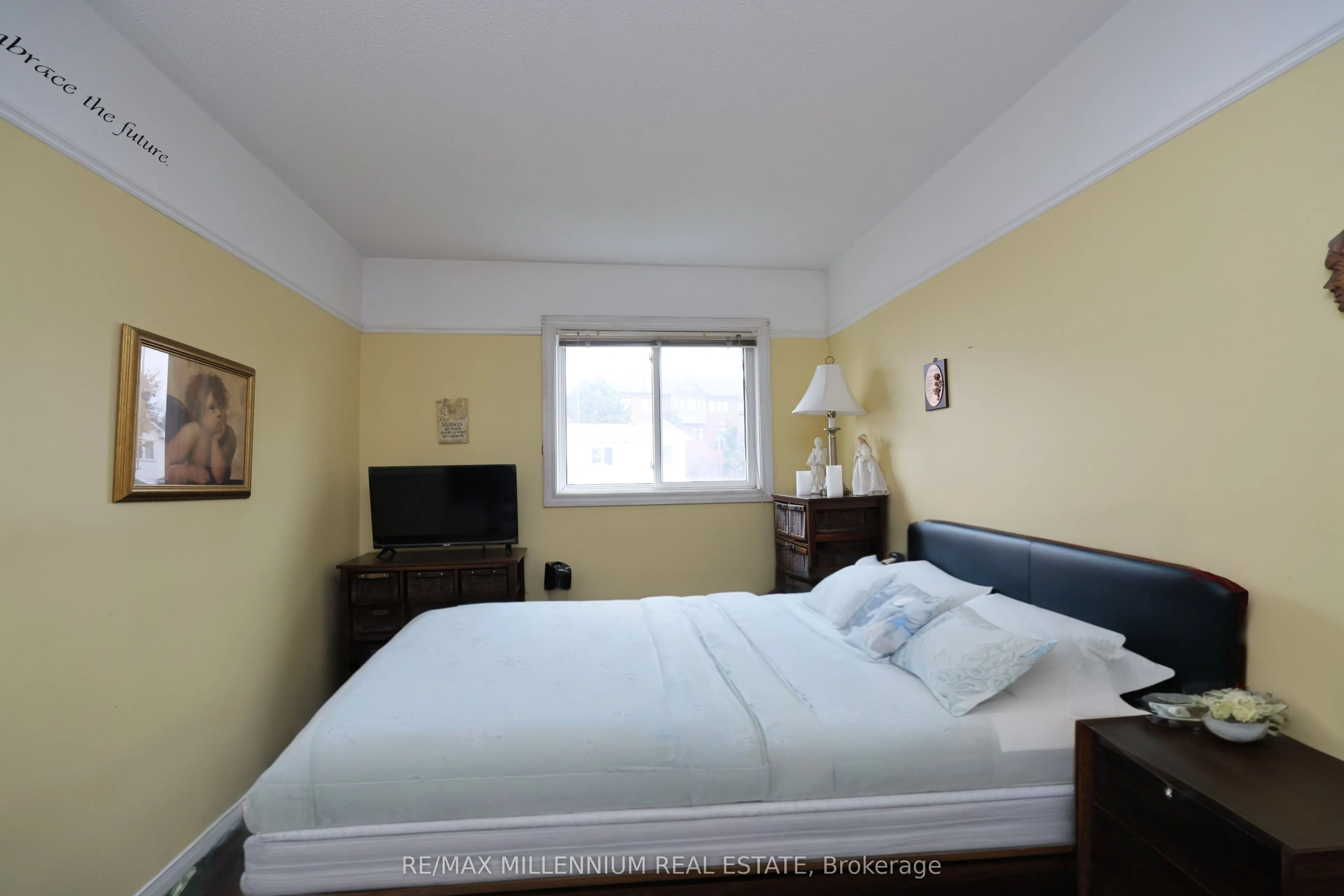 4 Stewart Maclaren Road, #16