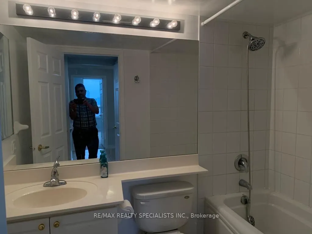 55 Strathaven Drive, #1805