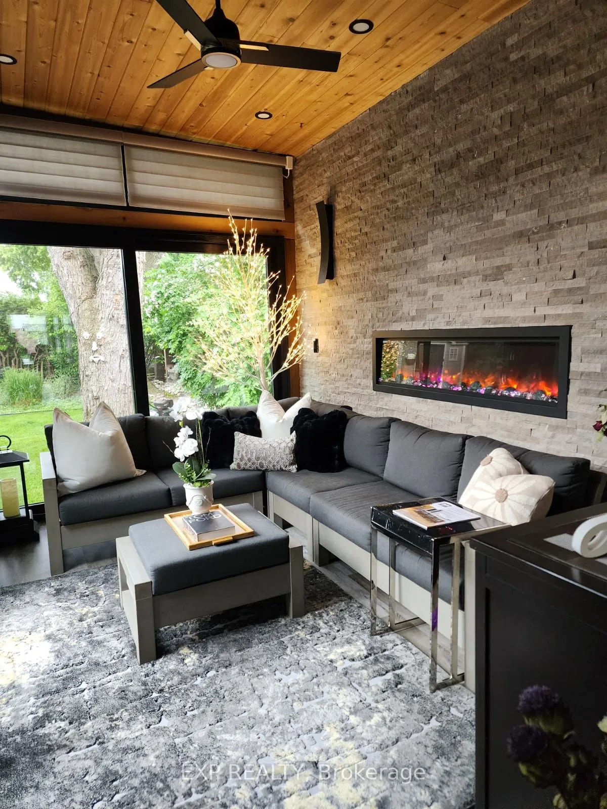 3620 Ponytrail Drive