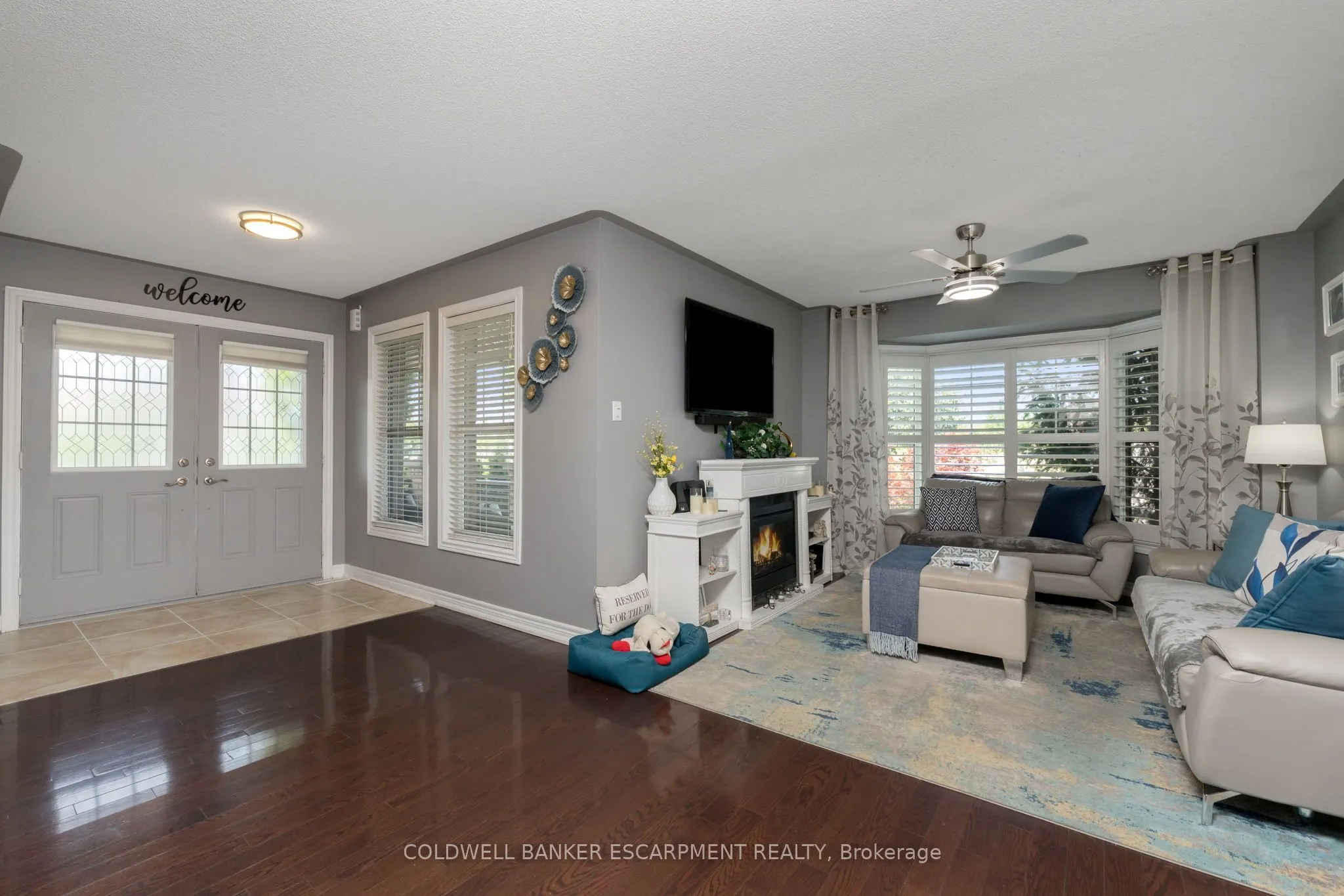 256 Landsborough Avenue S