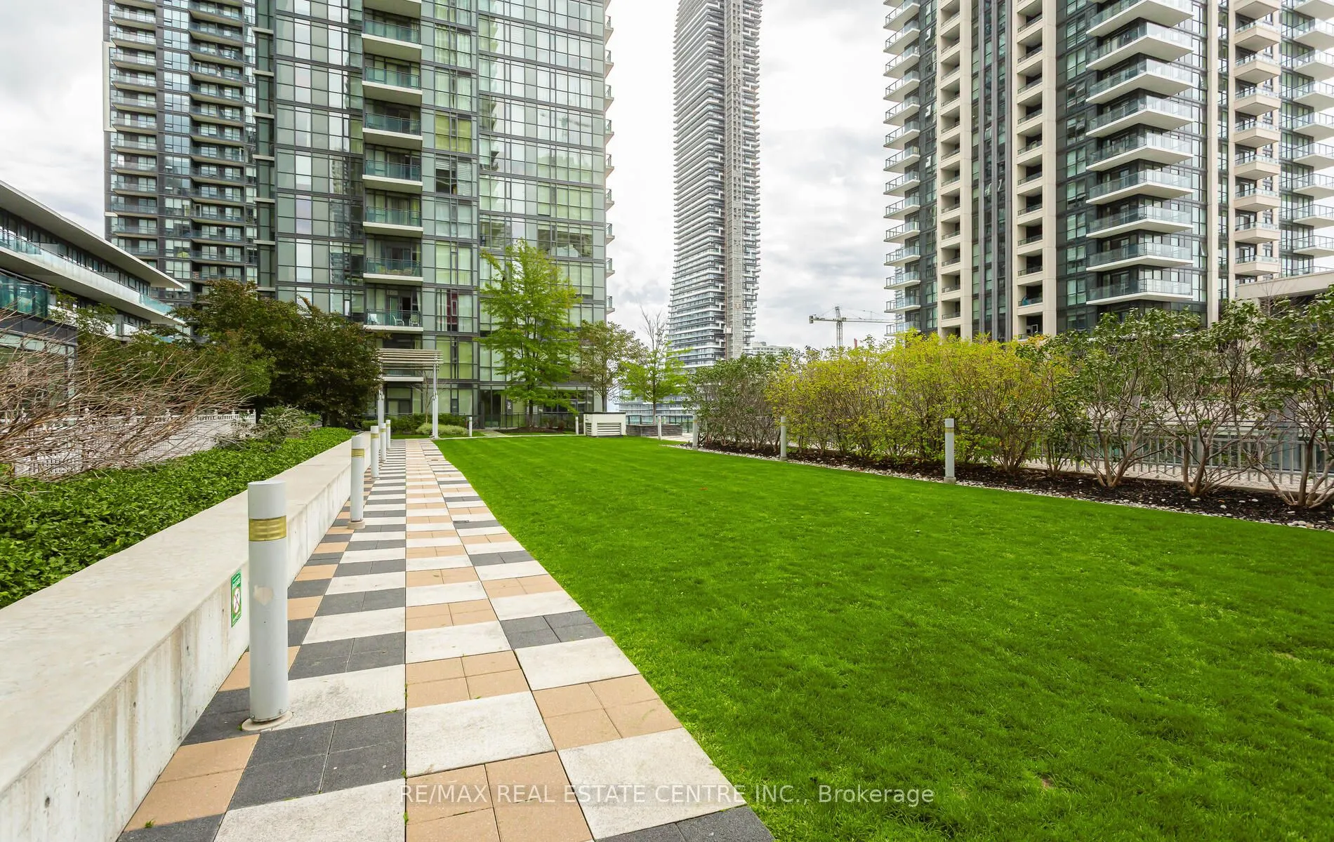 4065 Brickstone Mews, #1504