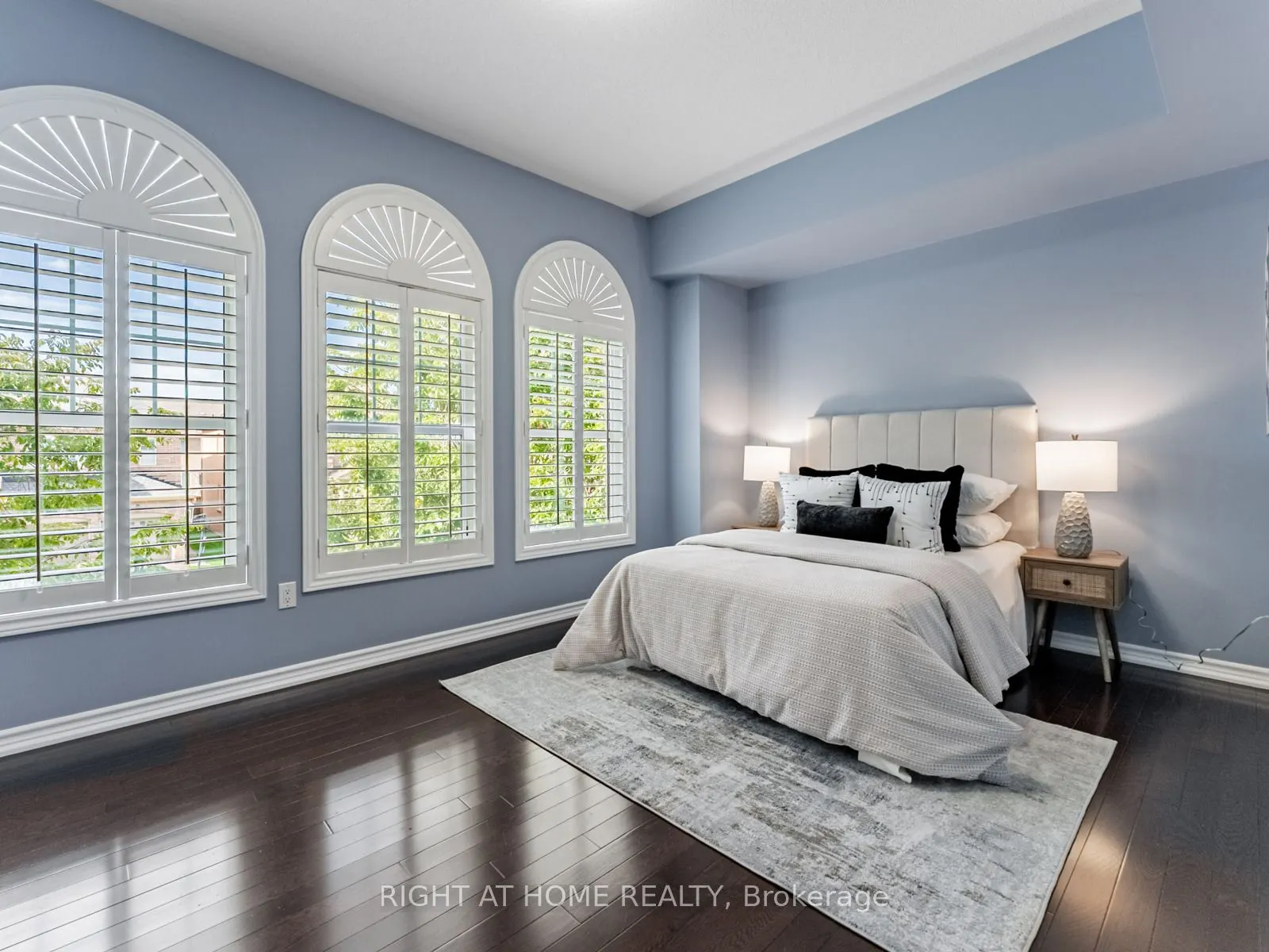 7 Mediterranean Crescent