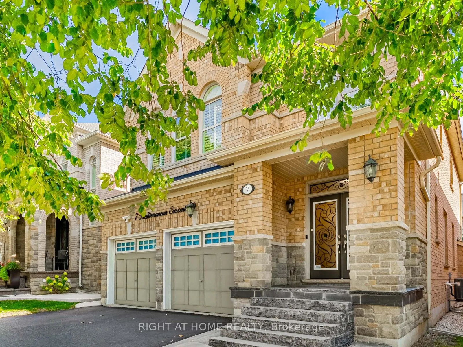 7 Mediterranean Crescent